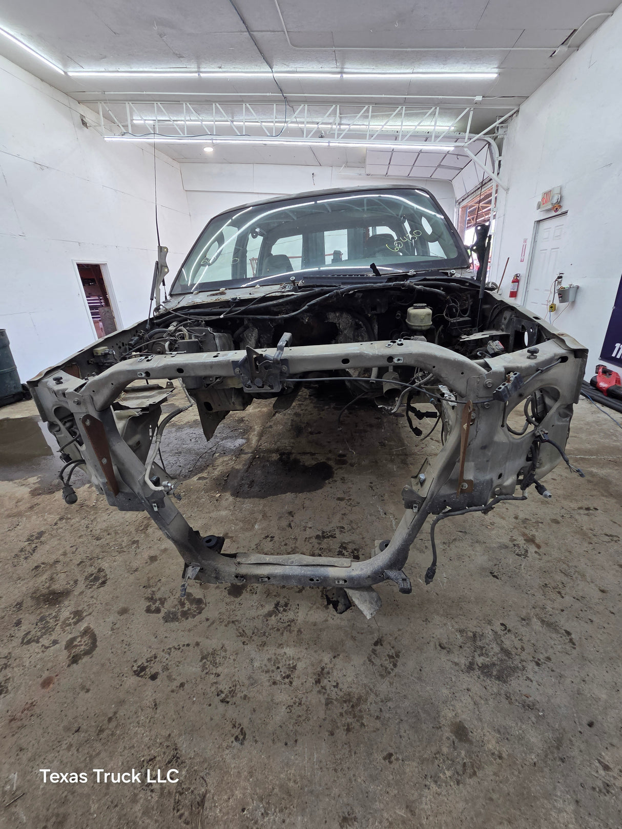 1999-2007 Ford Super Duty F250 F350 F450 F550 XLT 4 Door Crew Cab