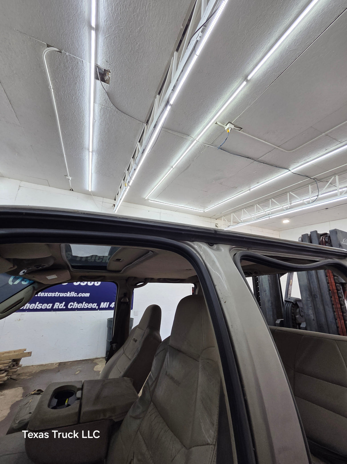 1999-2007 Ford Super Duty F250 F350 F450 F550 XLT 4 Door Crew Cab