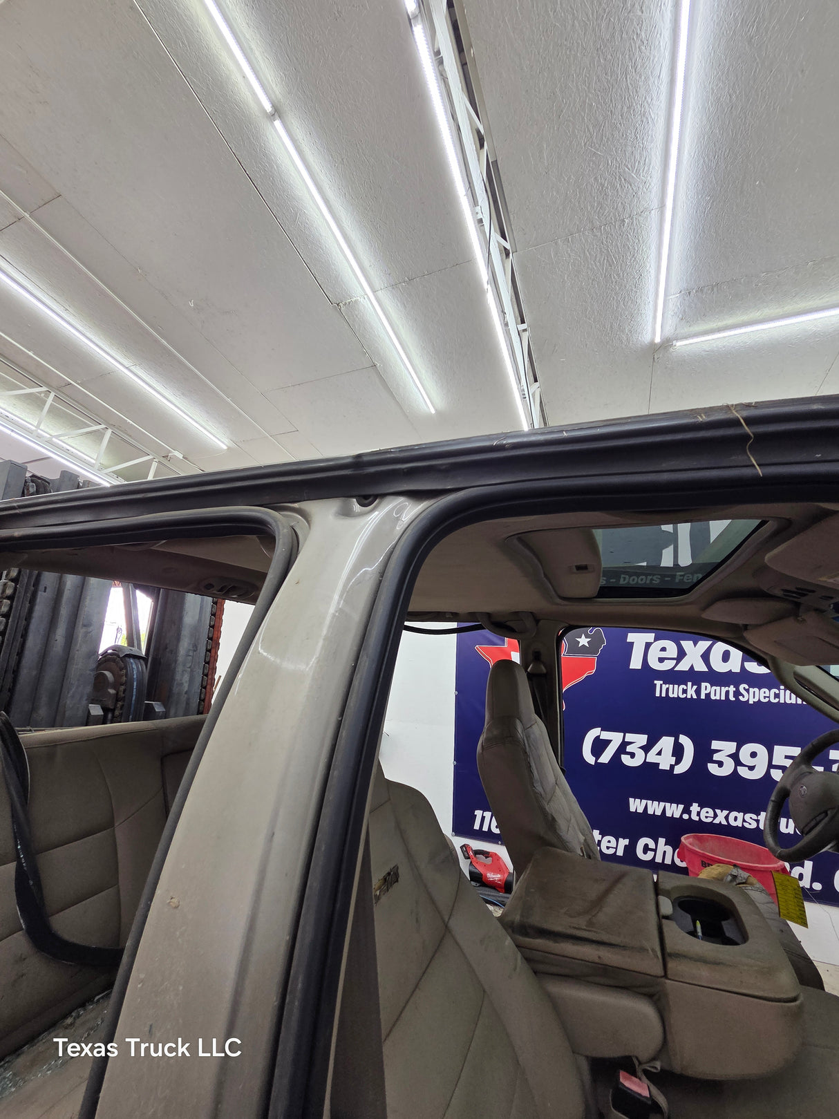 1999-2007 Ford Super Duty F250 F350 F450 F550 XLT 4 Door Crew Cab