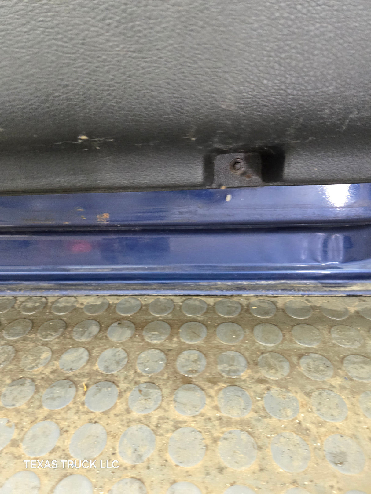 2004-2008 Ford F150 Crew Cab Passenger Side Front Door RH