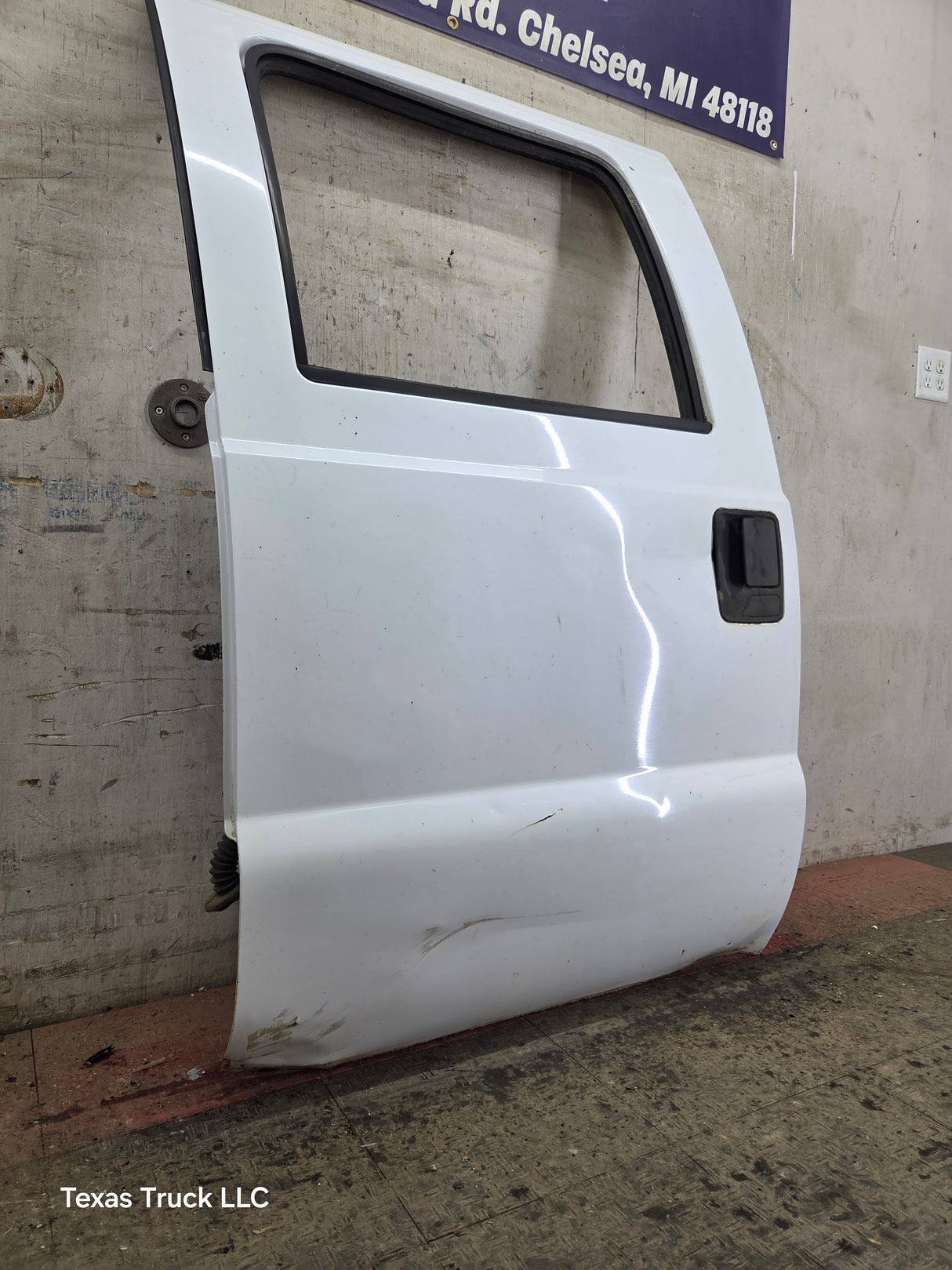 1999-2011 Ford Super Duty LH Driver Side Rear Crew Cab Door F250 F350 F450 F550
