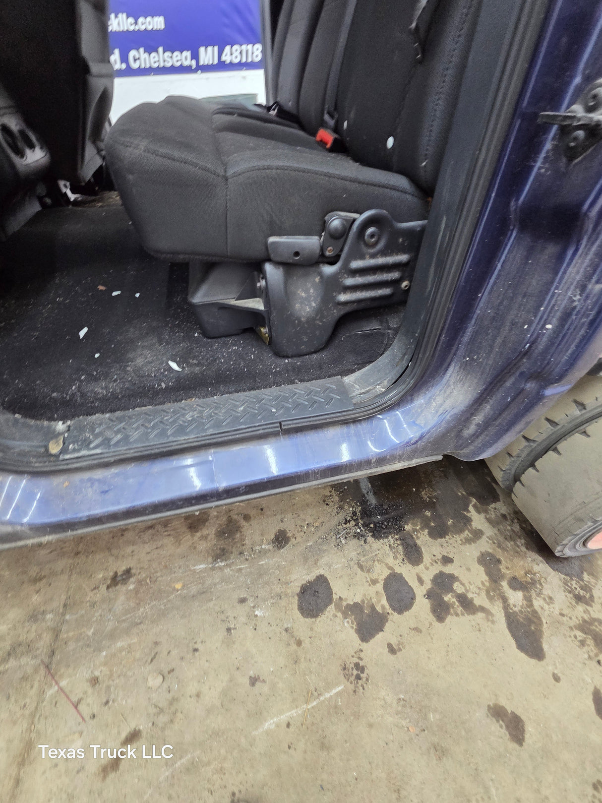 2004-2008 Ford F150 4 Door Crew Cab