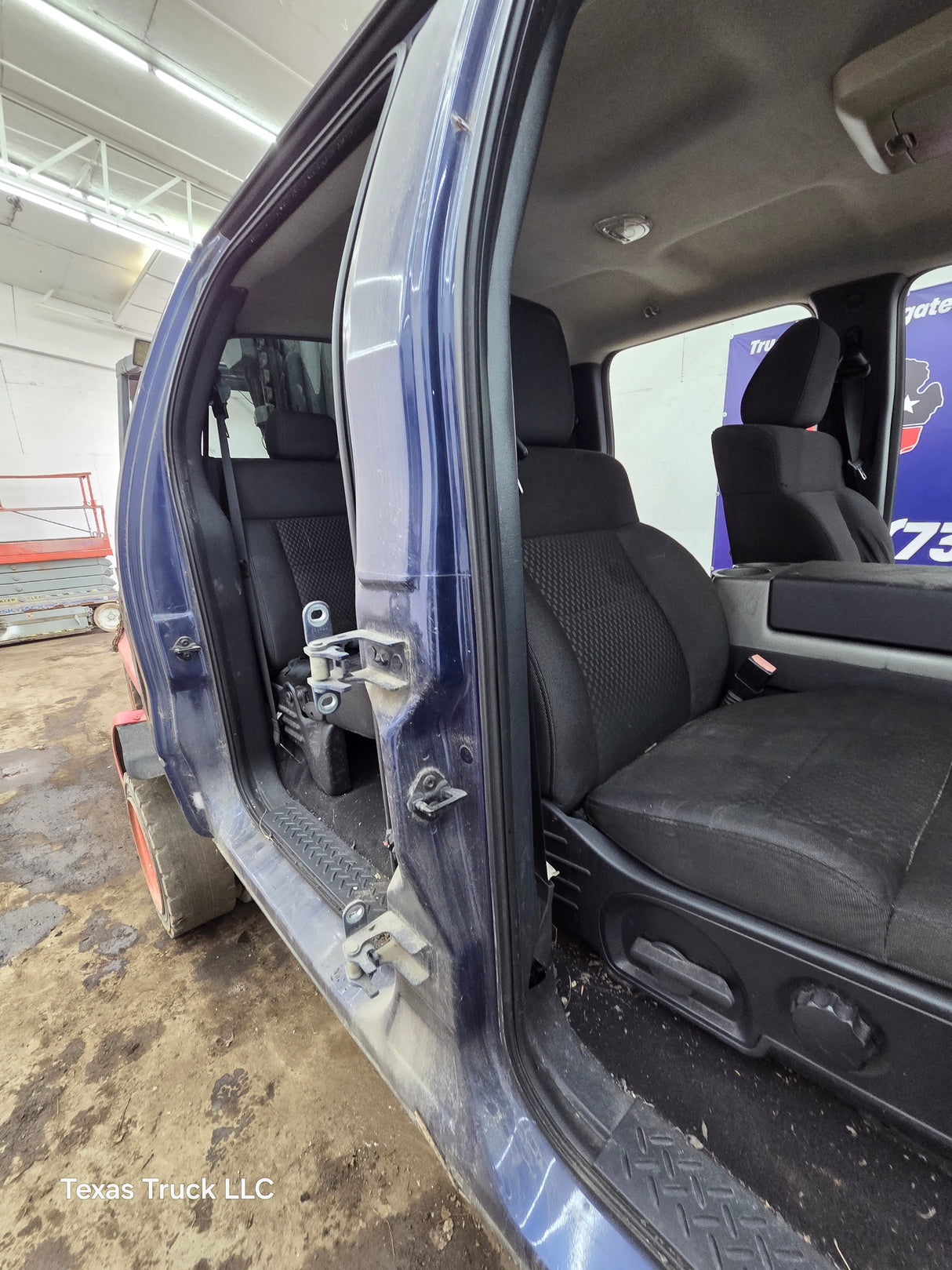 2004-2008 Ford F150 4 Door Crew Cab