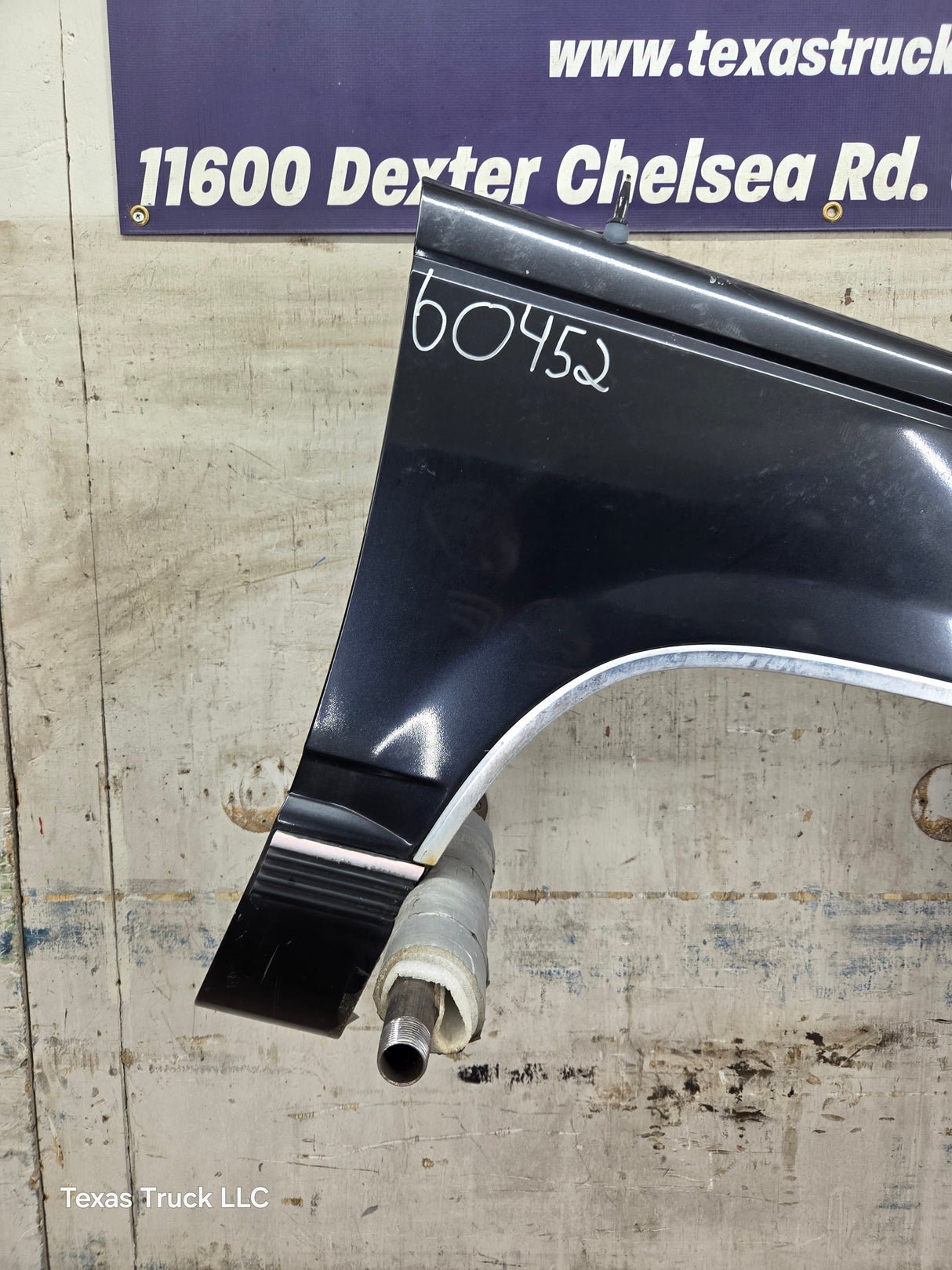 1988-1998 Chevrolet / GMC 1500 2500 3500 Right Hand Passenger Side Front Fender