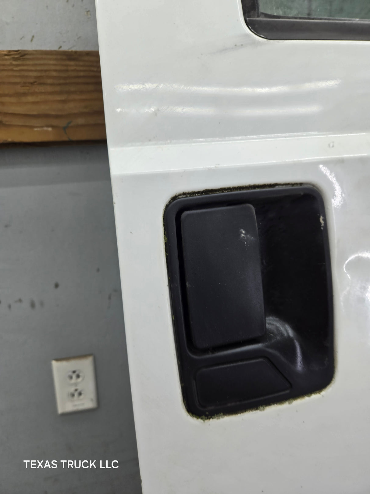 1999-2007 Ford Super Duty RH Passenger Side Rear Crew Cab Door F250 F350 F450 F550