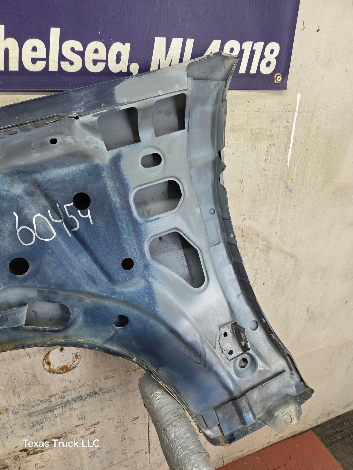 1992-1997 OBS Ford F Series F250 F350 F450 F550 Passenger Side RH Front Fender