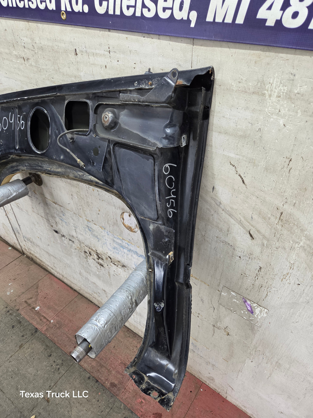 1988-1998 Chevrolet / GMC 1500 2500 3500 Right Hand Passenger Side Front Fender