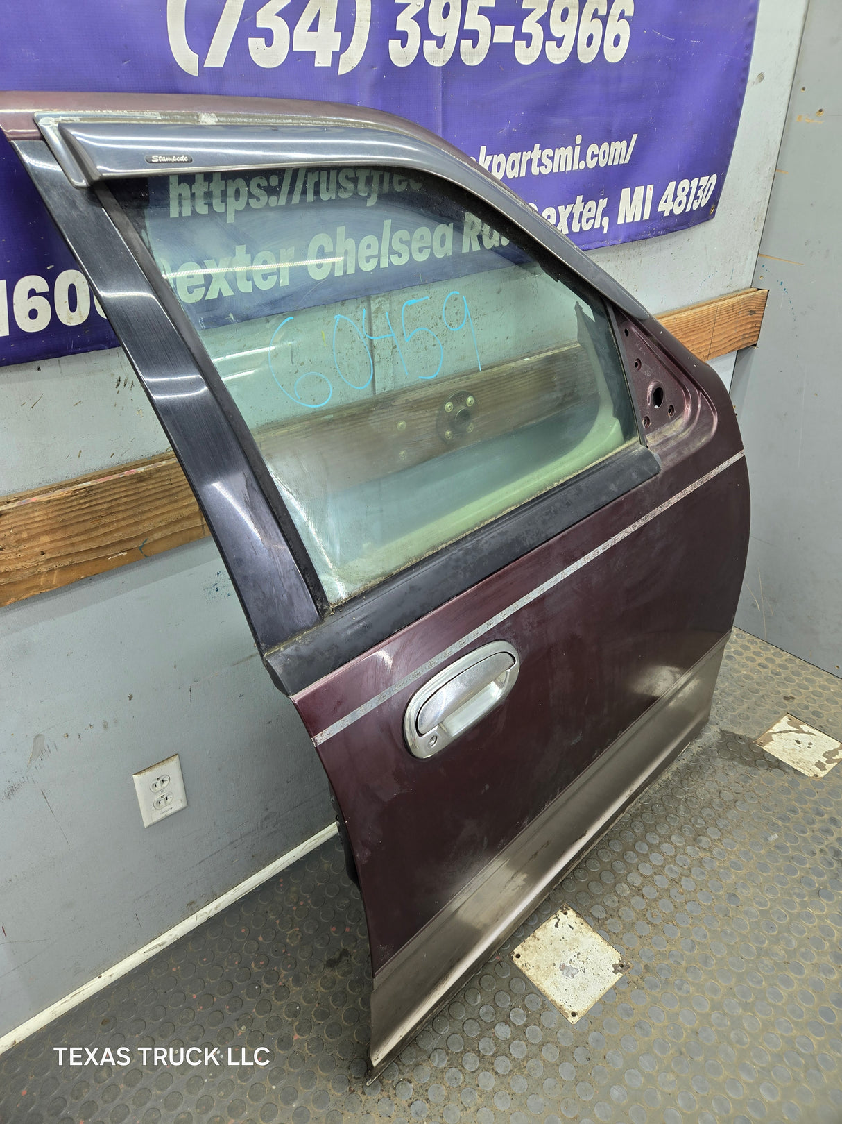 1997-2003 Ford F150 Crew Cab Passenger Side RH Front Door