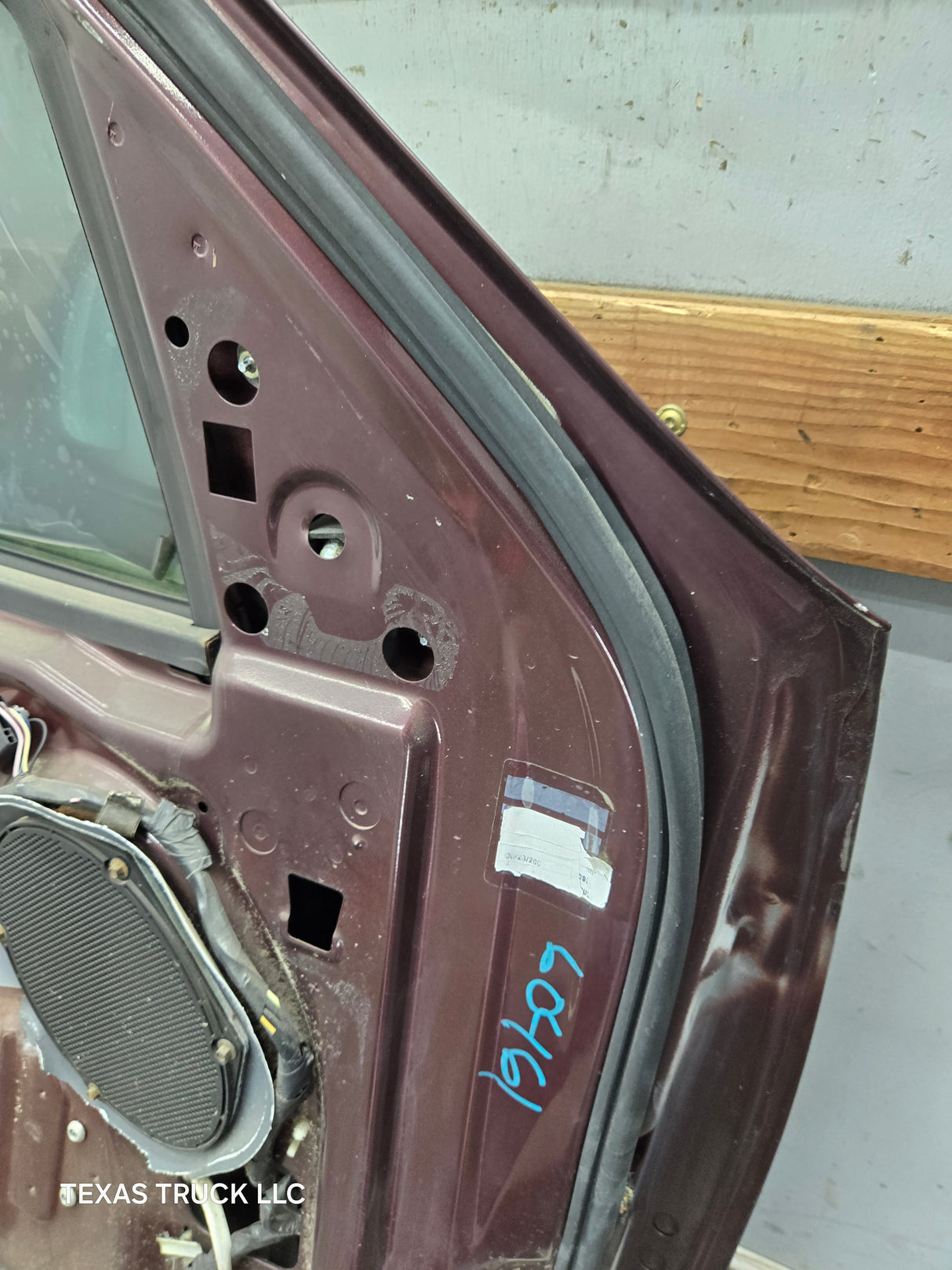 1997-2003 Ford F150 Crew Cab Driver Side LH Front Door