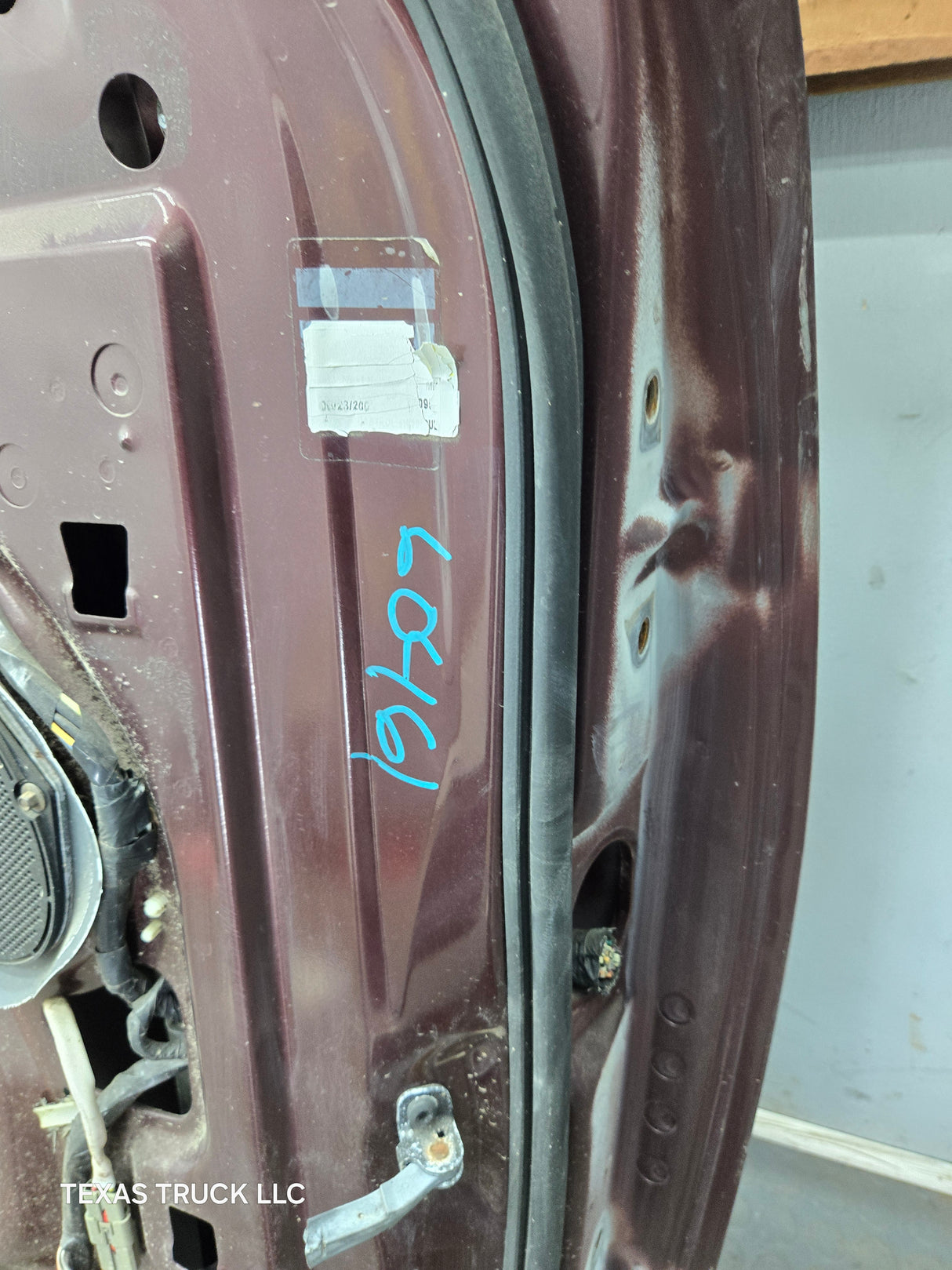 1997-2003 Ford F150 Crew Cab Driver Side LH Front Door