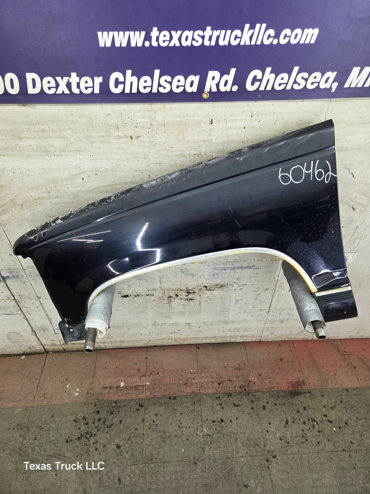1988-1998 Chevrolet / GMC 1500 2500 3500 Left Hand Driver Side Front Fender