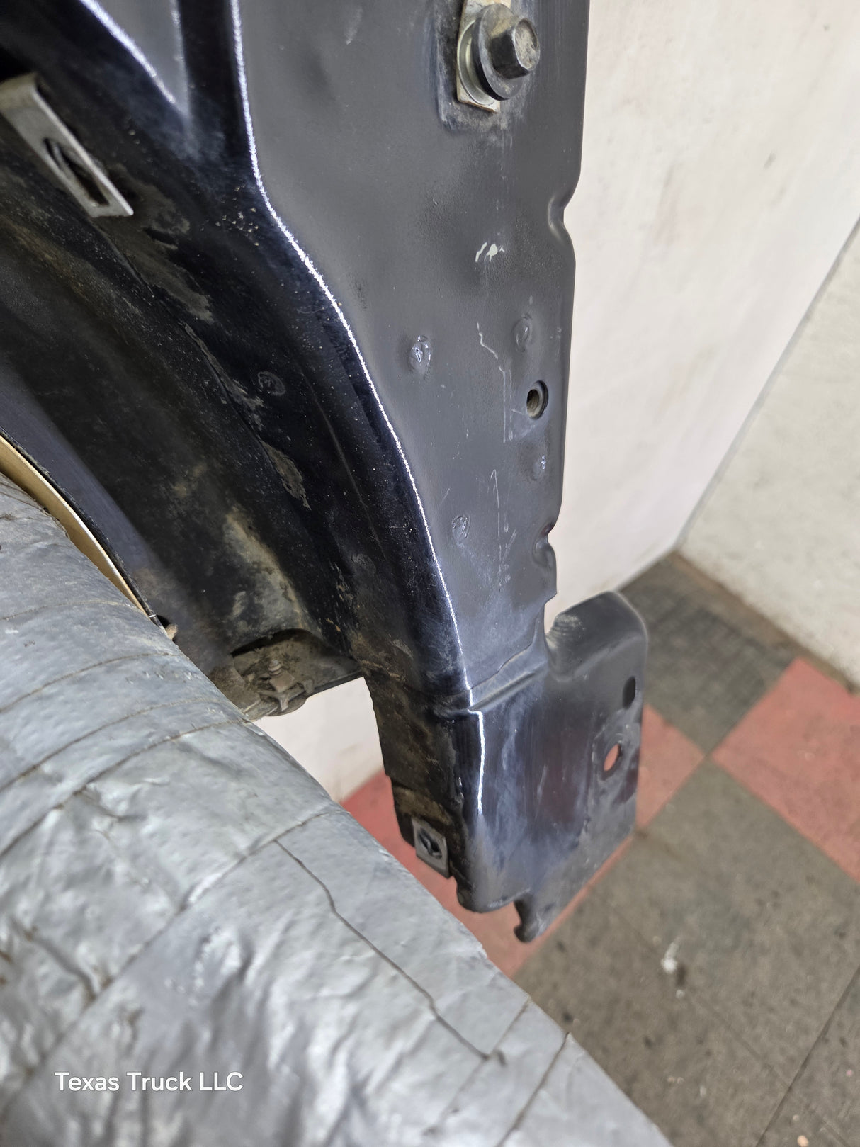 1988-1998 Chevrolet / GMC 1500 2500 3500 Left Hand Driver Side Front Fender