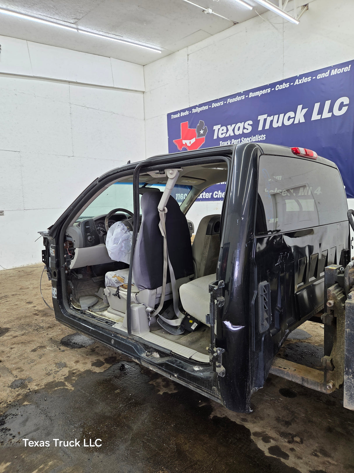 2007-2013 Chevrolet Silverado / GMC Sierra 1500 2500 3500 HD Extended Cab