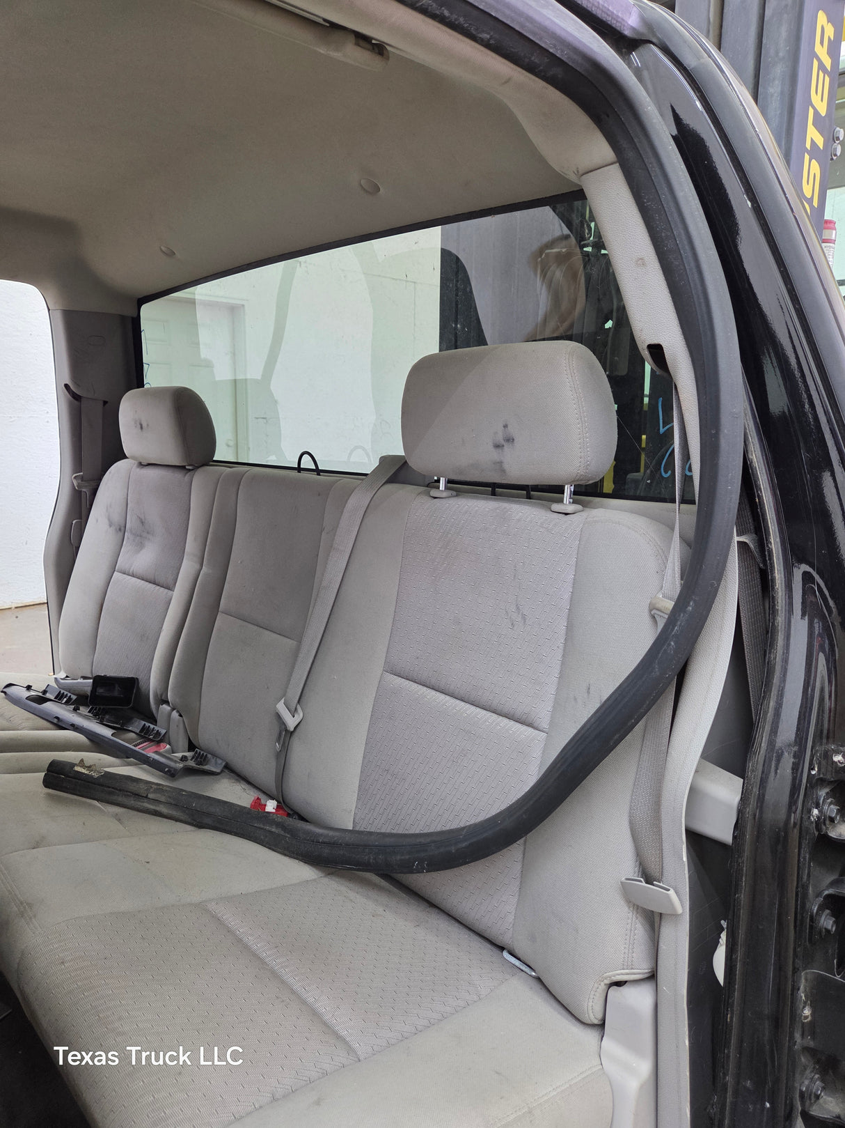 2007-2013 Chevrolet Silverado / GMC Sierra 1500 2500 3500 HD Extended Cab