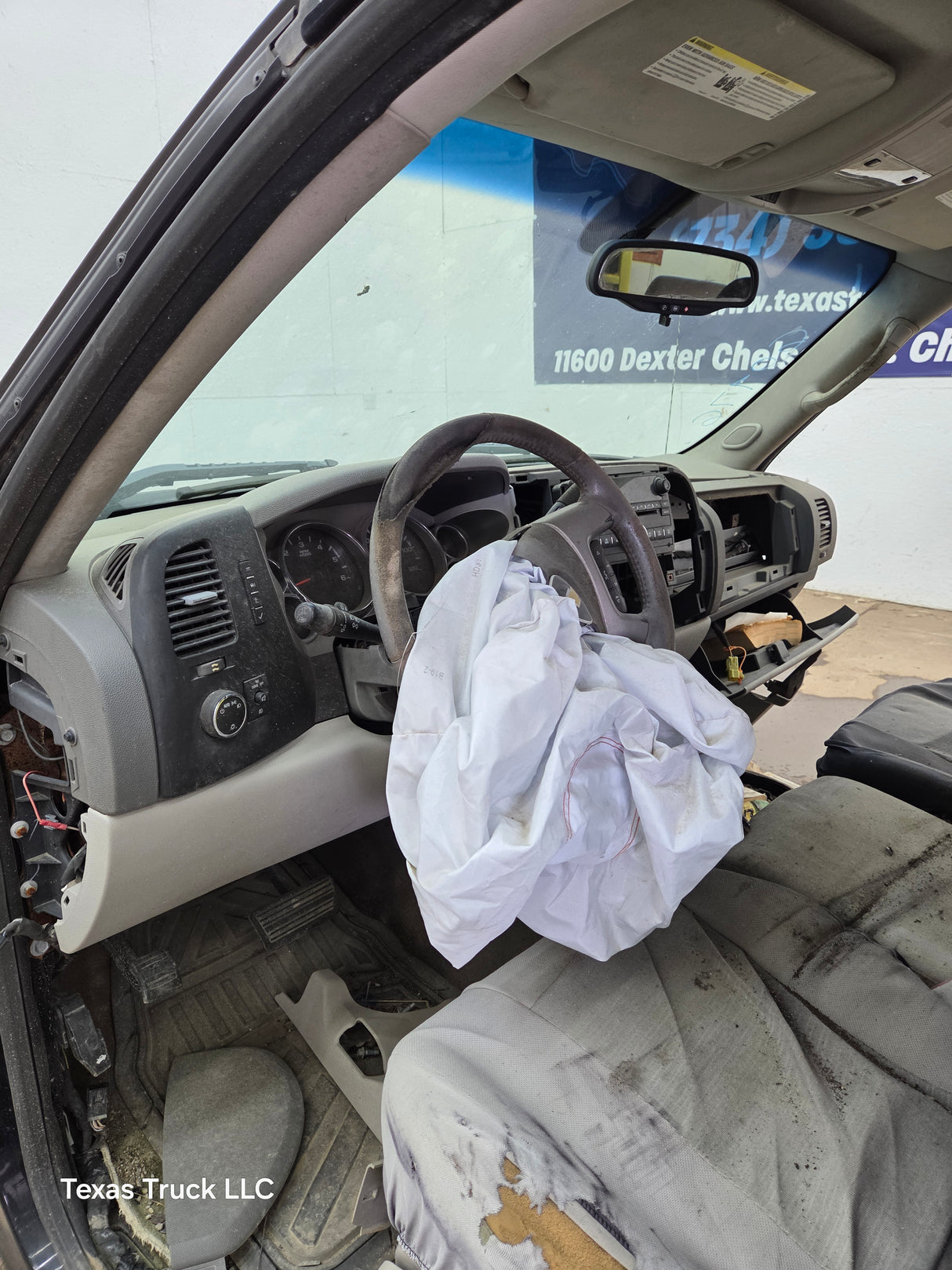 2007-2013 Chevrolet Silverado / GMC Sierra 1500 2500 3500 HD Extended Cab
