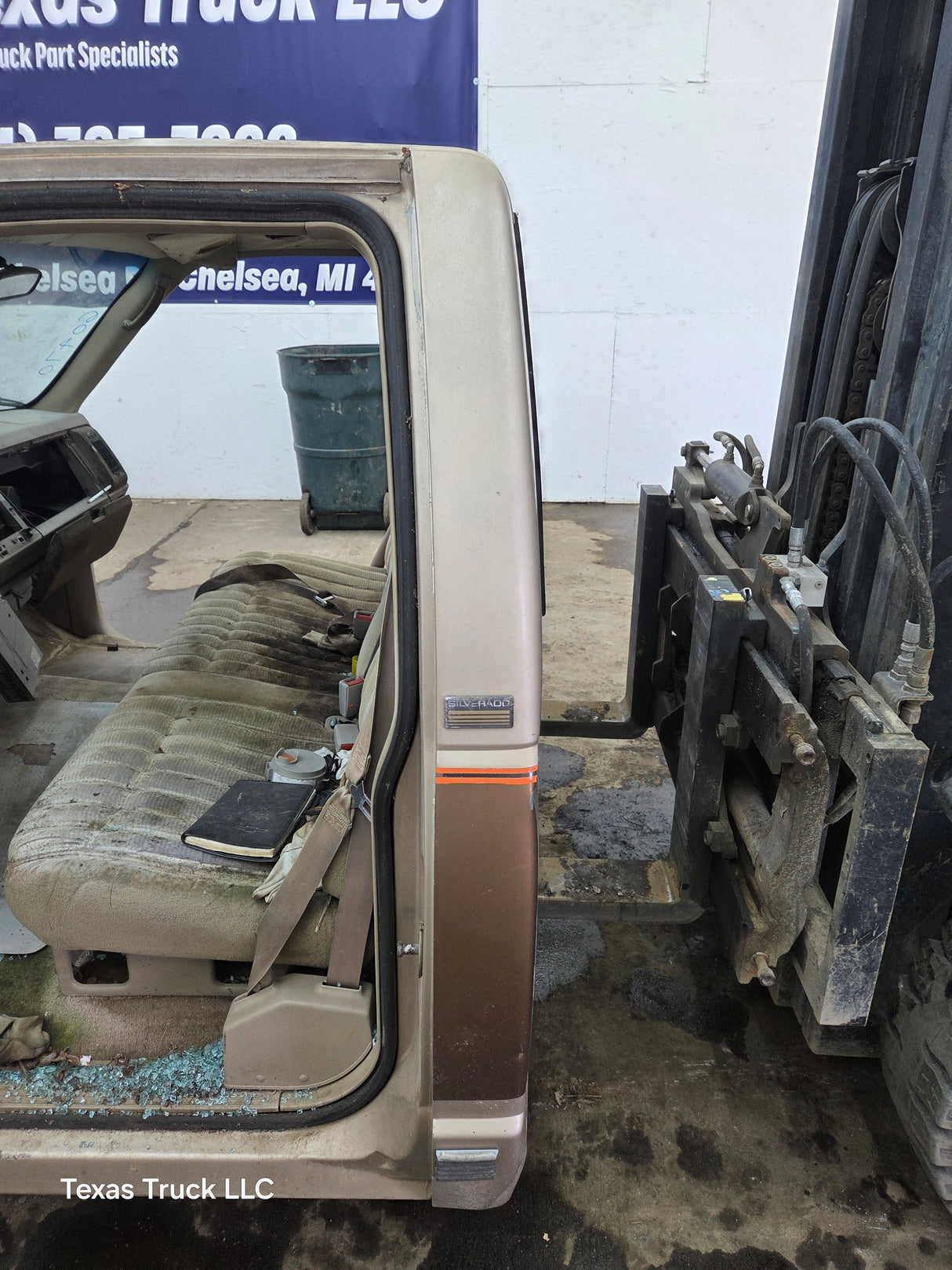 1988-2000 Chevrolet Silverado GMC Sierra Regular Cab