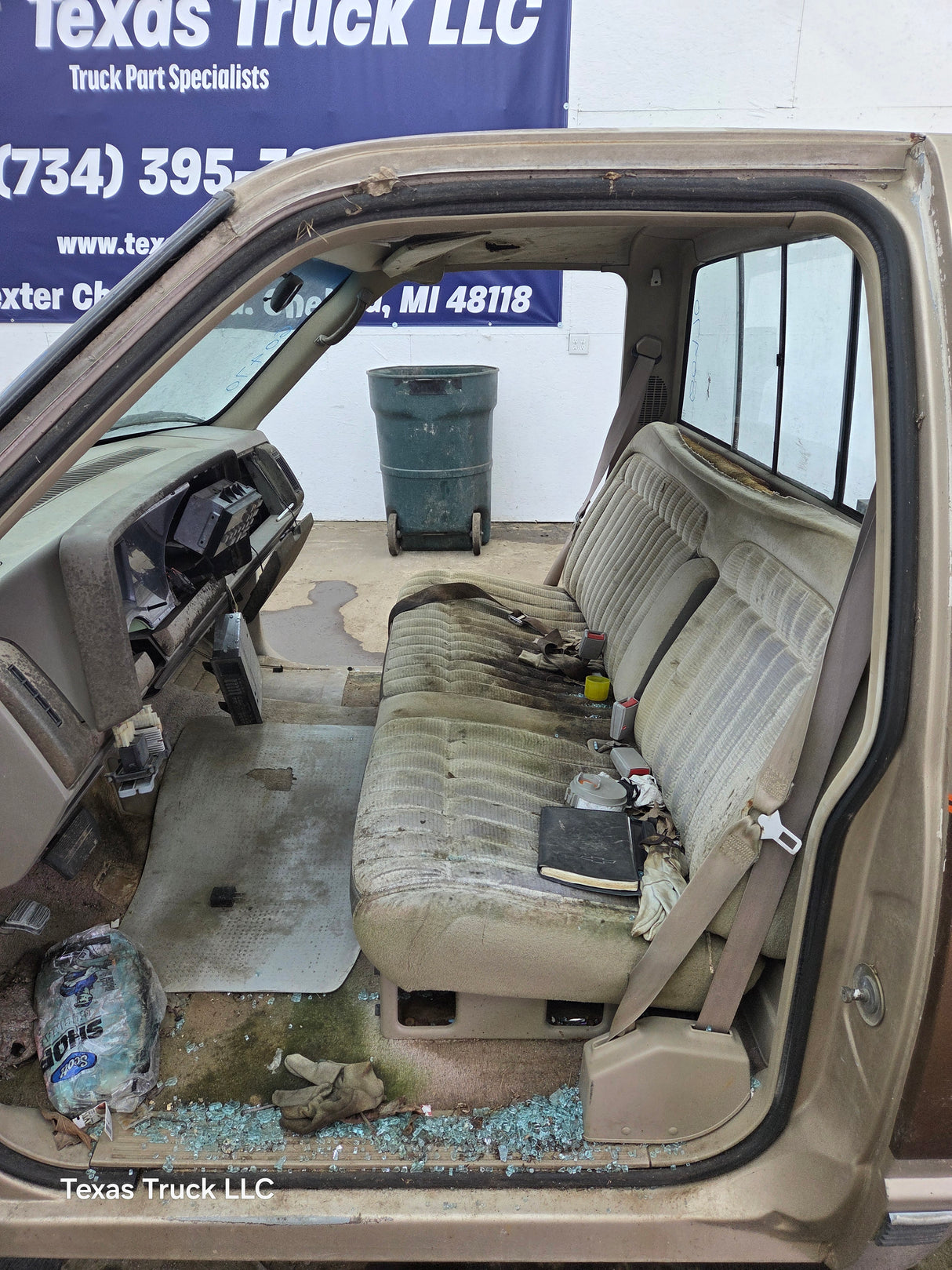 1988-2000 Chevrolet Silverado GMC Sierra Regular Cab