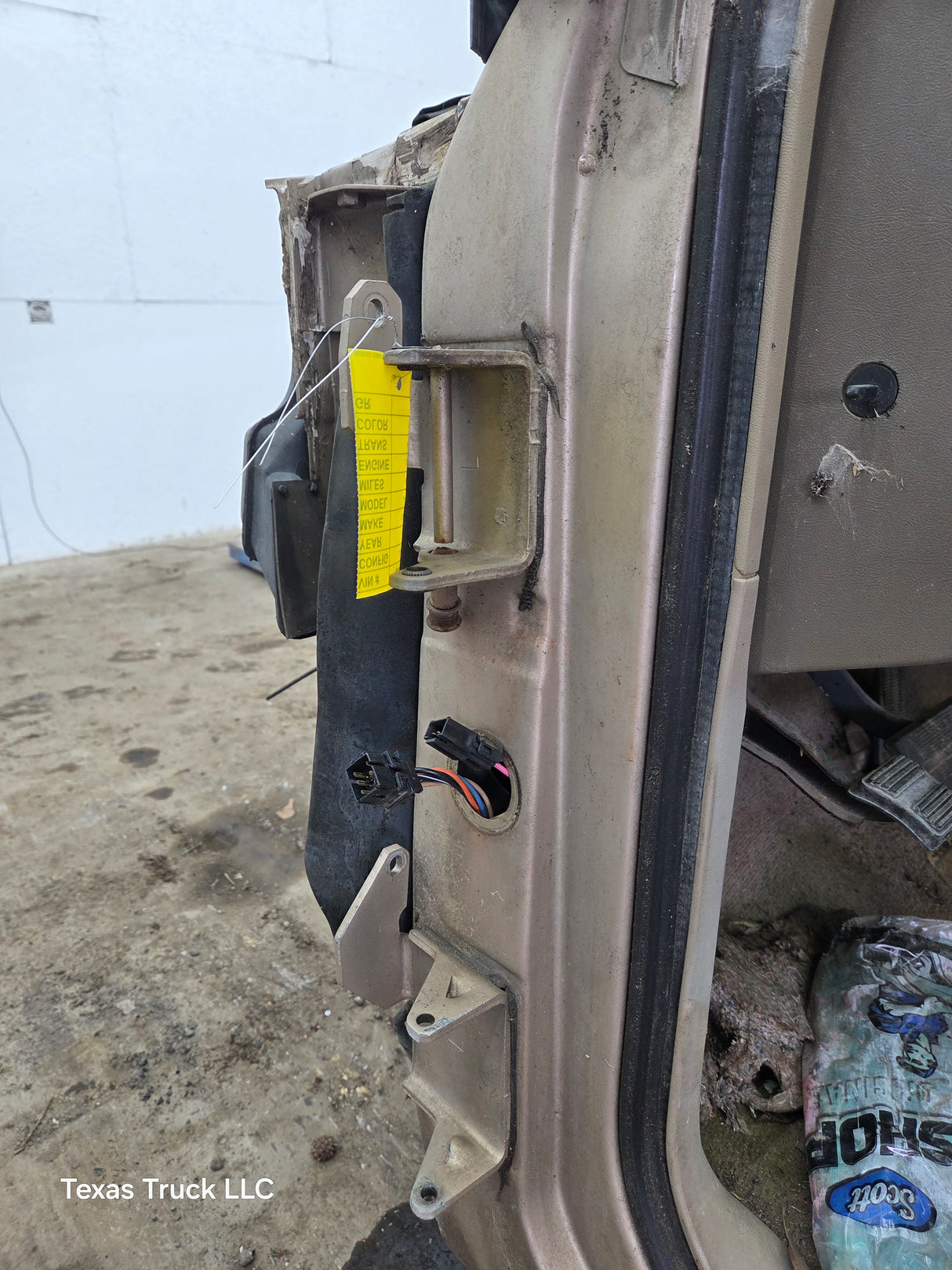 1988-2000 Chevrolet Silverado GMC Sierra Regular Cab