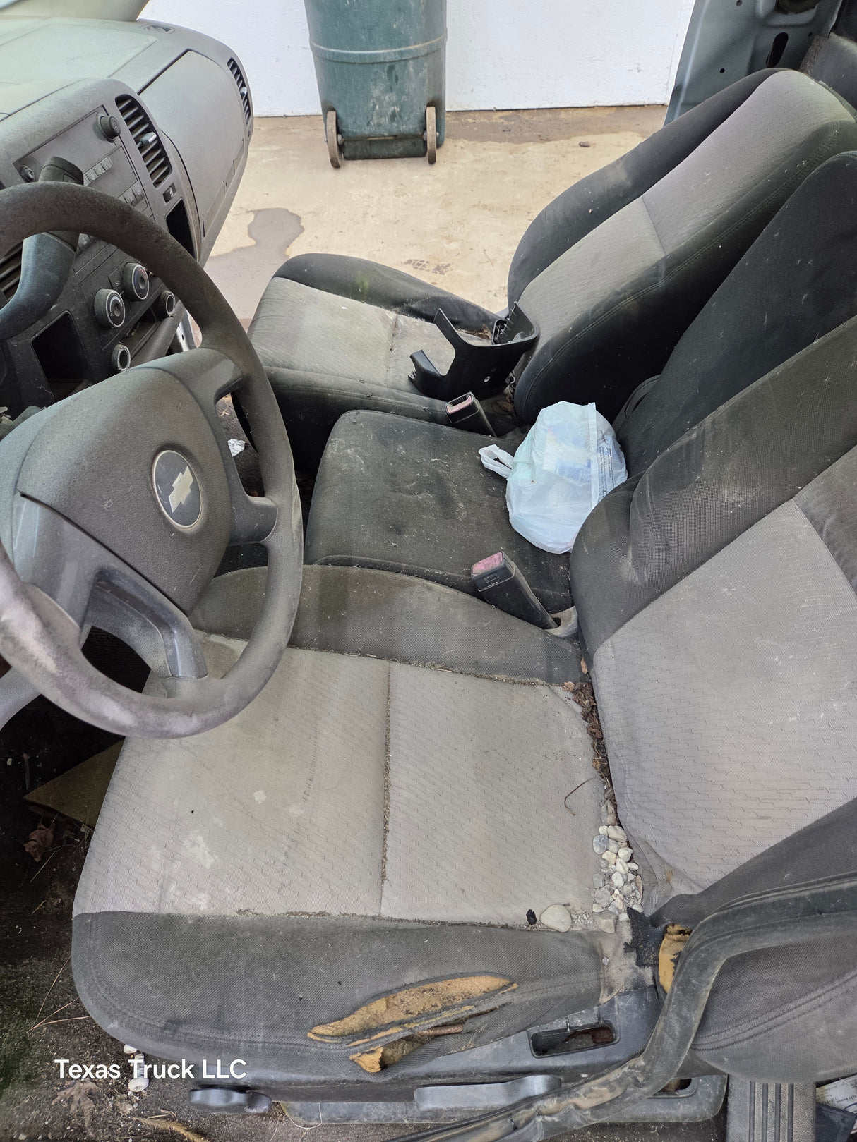 2007-2013 Chevrolet Silverado / GMC Sierra 1500 2500 3500 HD Regular Cab