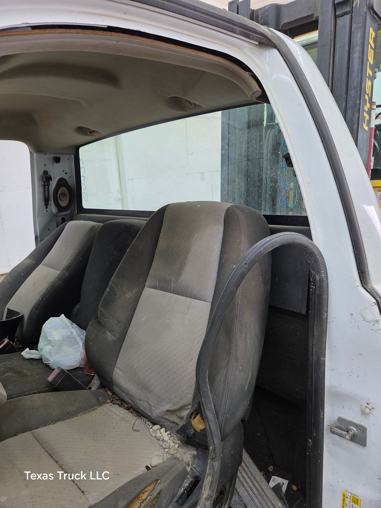 2007-2013 Chevrolet Silverado / GMC Sierra 1500 2500 3500 HD Regular Cab