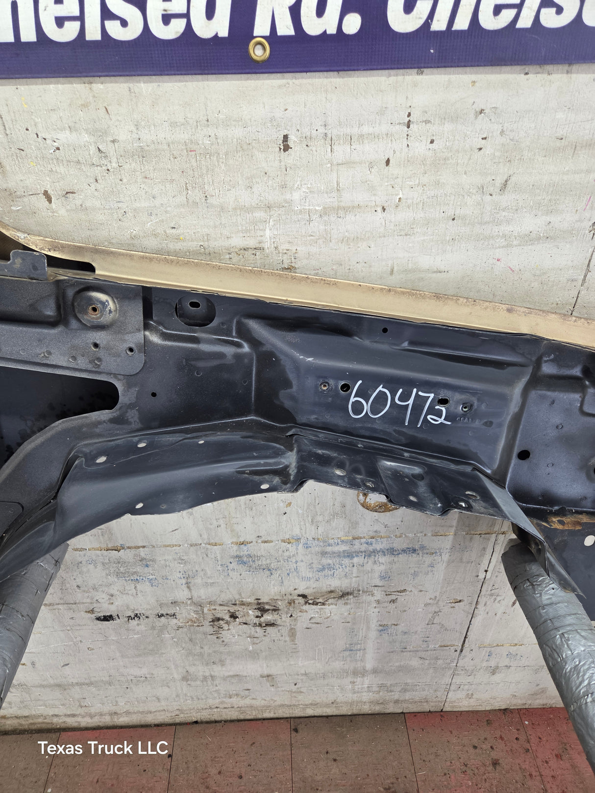 1999-2002 Chevrolet Silverado / Tahoe / Suburban 1500 2500 3500 HD LH Driver Side Front Fender