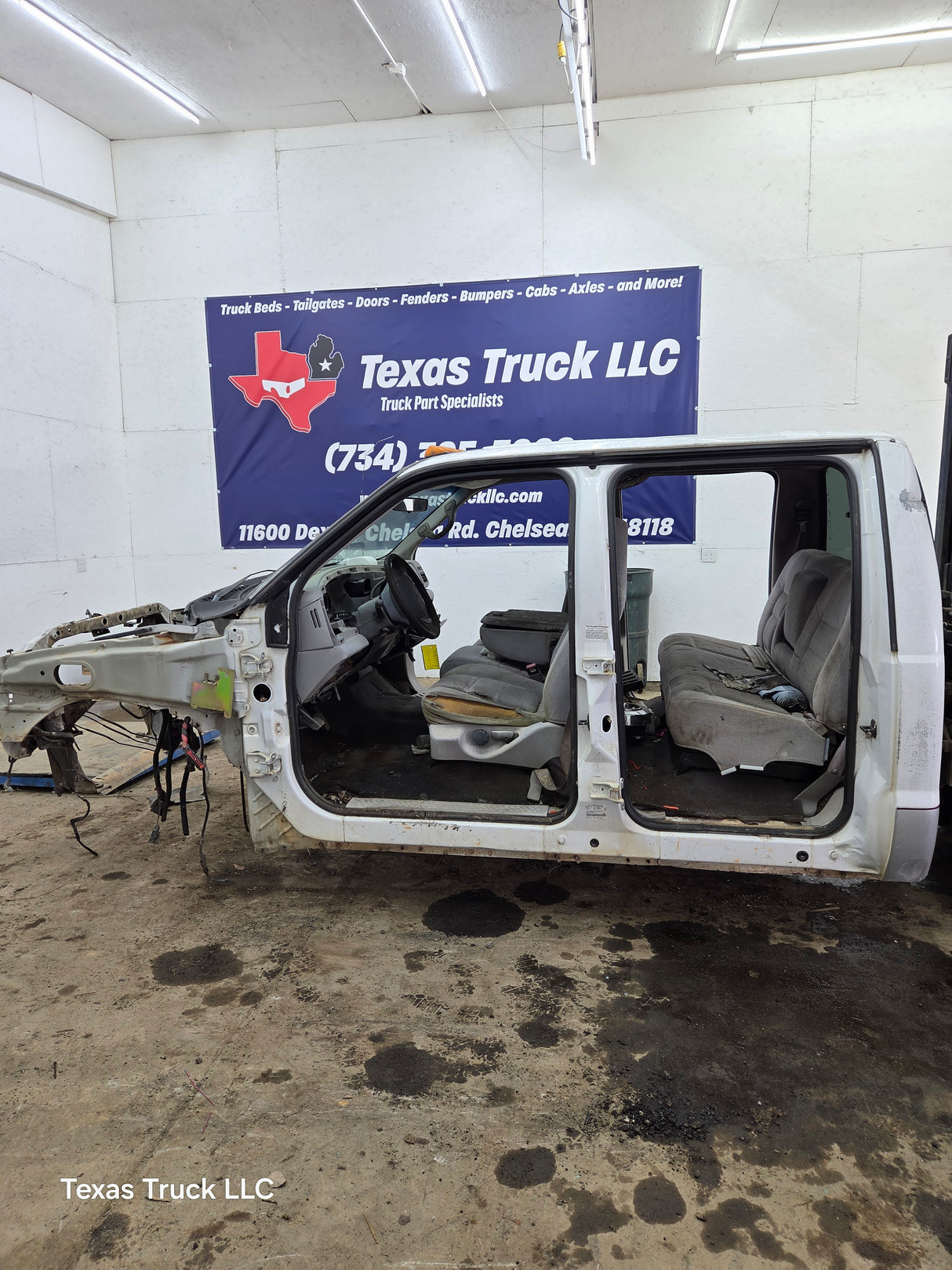1999-2007 Ford Super Duty F250 F350 F450 F550 XLT 4 Door Crew Cab