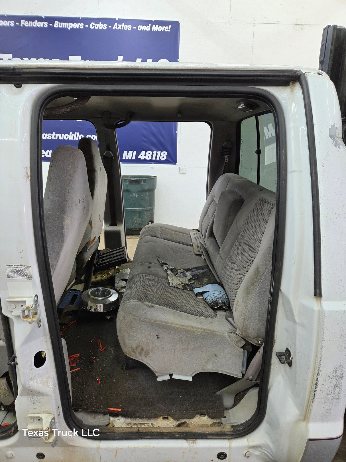 1999-2007 Ford Super Duty F250 F350 F450 F550 XLT 4 Door Crew Cab
