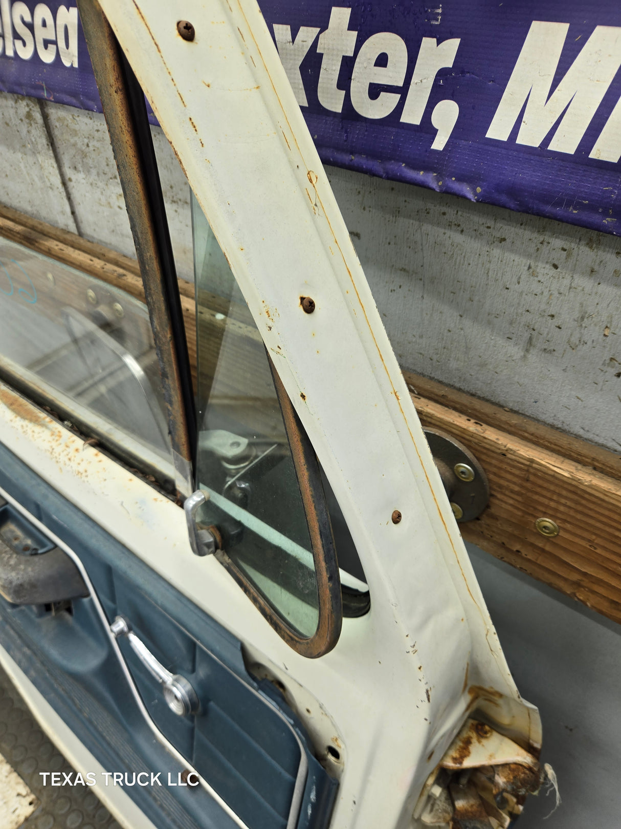 1973-1979 Ford F100 F150 F250 F350 LH Driver Side Front Door