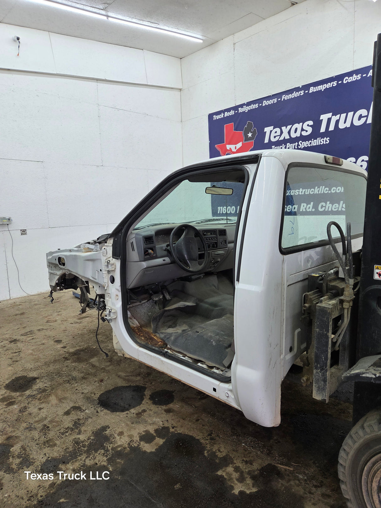 1999-2007 Ford Super Duty F250 F350 F450 F550 2 Door Regular Cab
