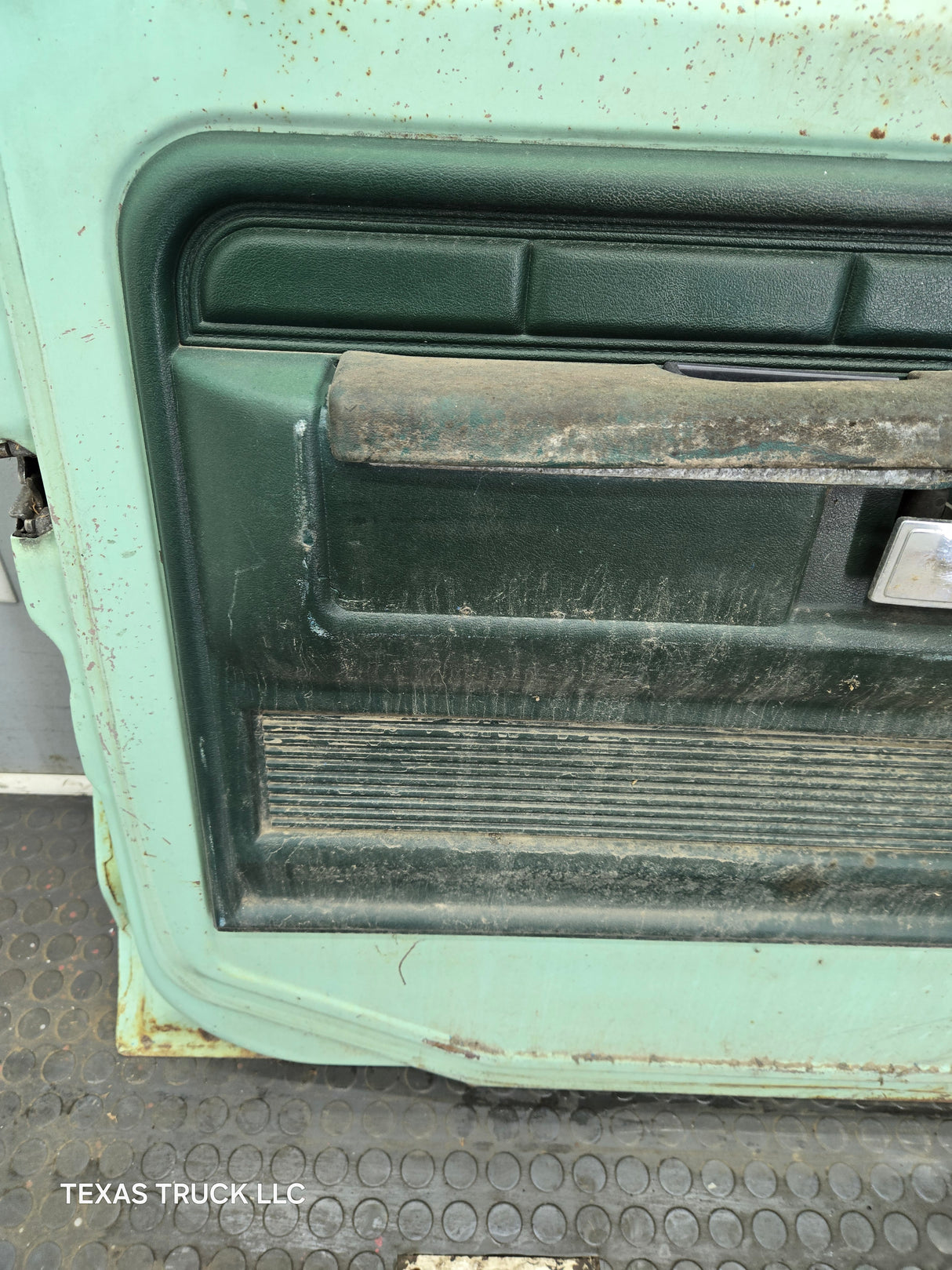 1973-1979 Ford F100 F150 F250 F350 LH Driver Side Front Door