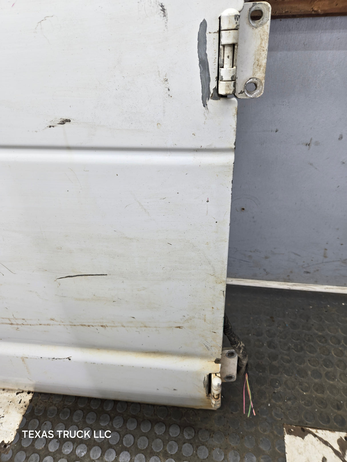 1992–2014 Ford Econoline E-150 E-250 E-350 E-450 E-550 Front Side Door