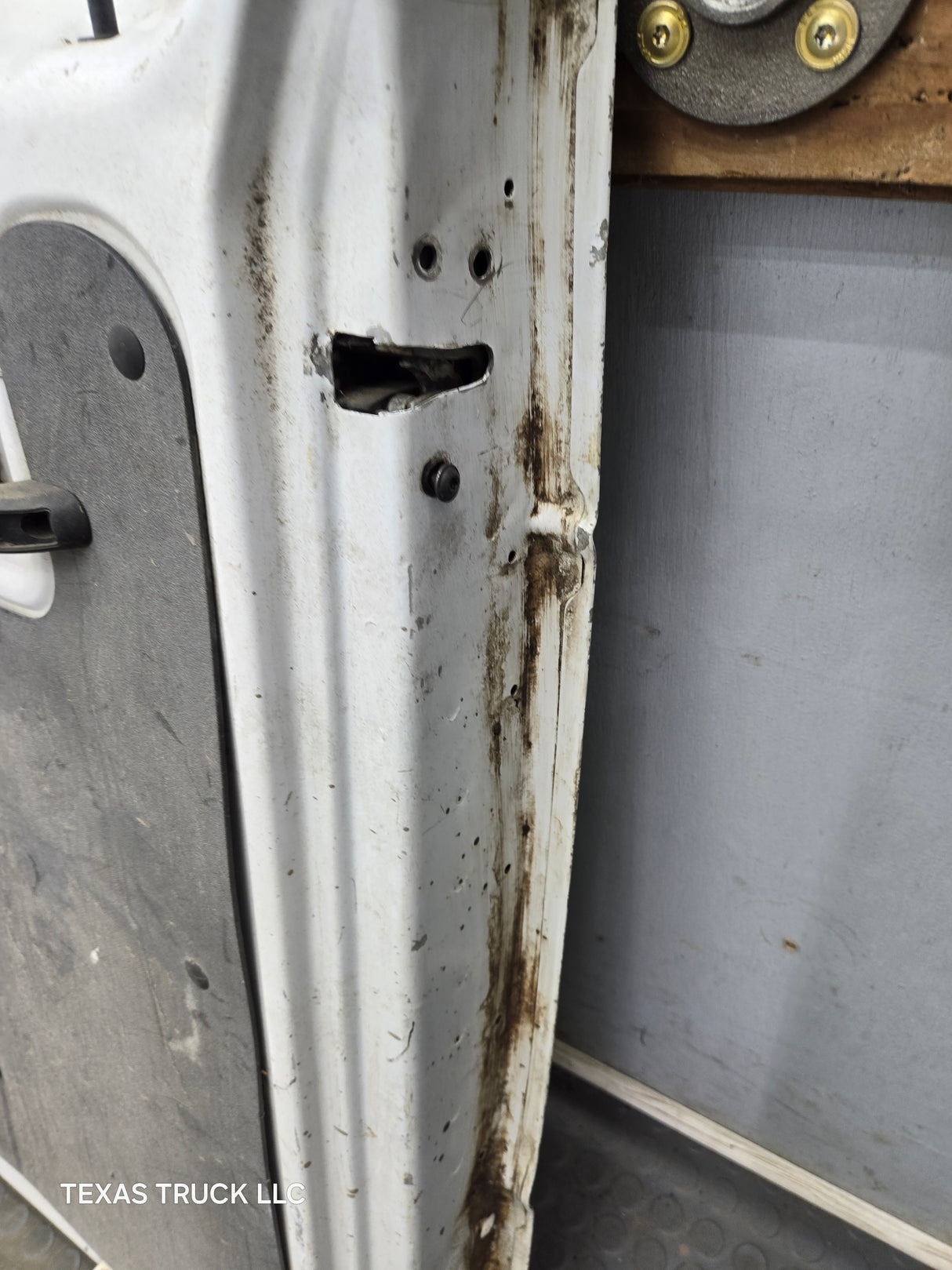 1992–2014 Ford Econoline E-150 E-250 E-350 E-450 E-550 Front Side Door