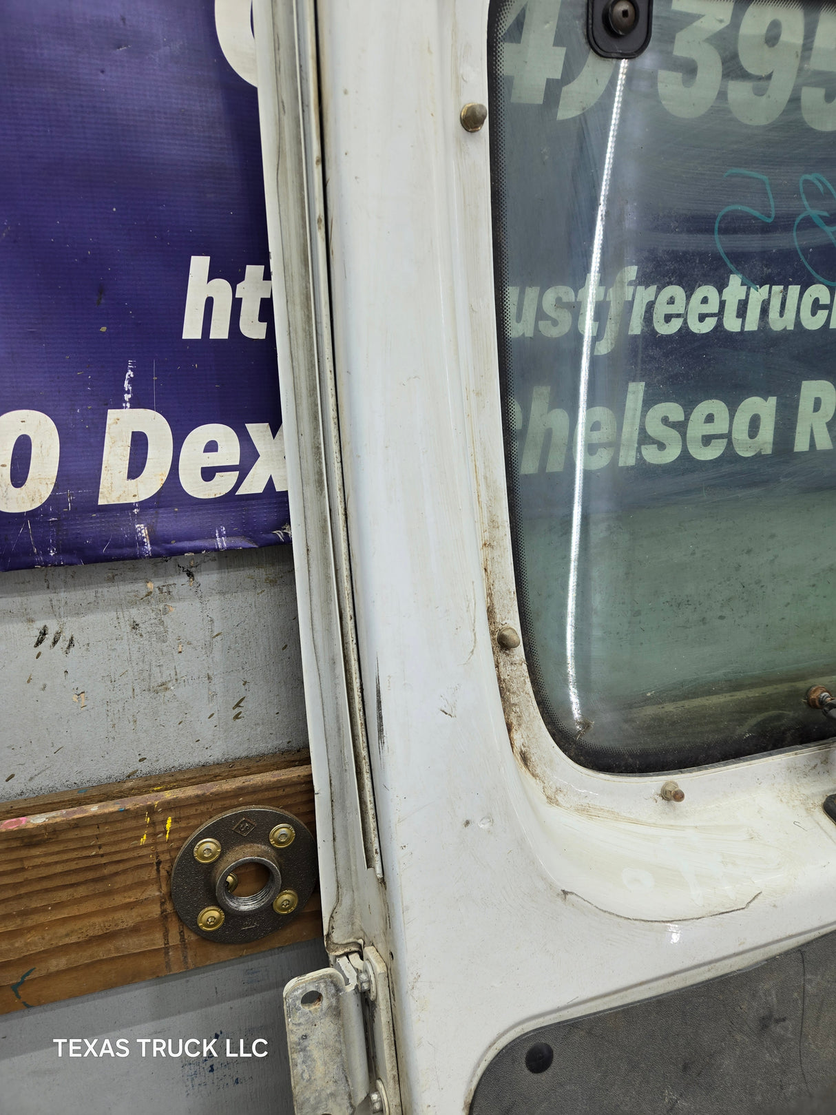 1992–2014 Ford Econoline E-150 E-250 E-350 E-450 E-550 Front Side Door