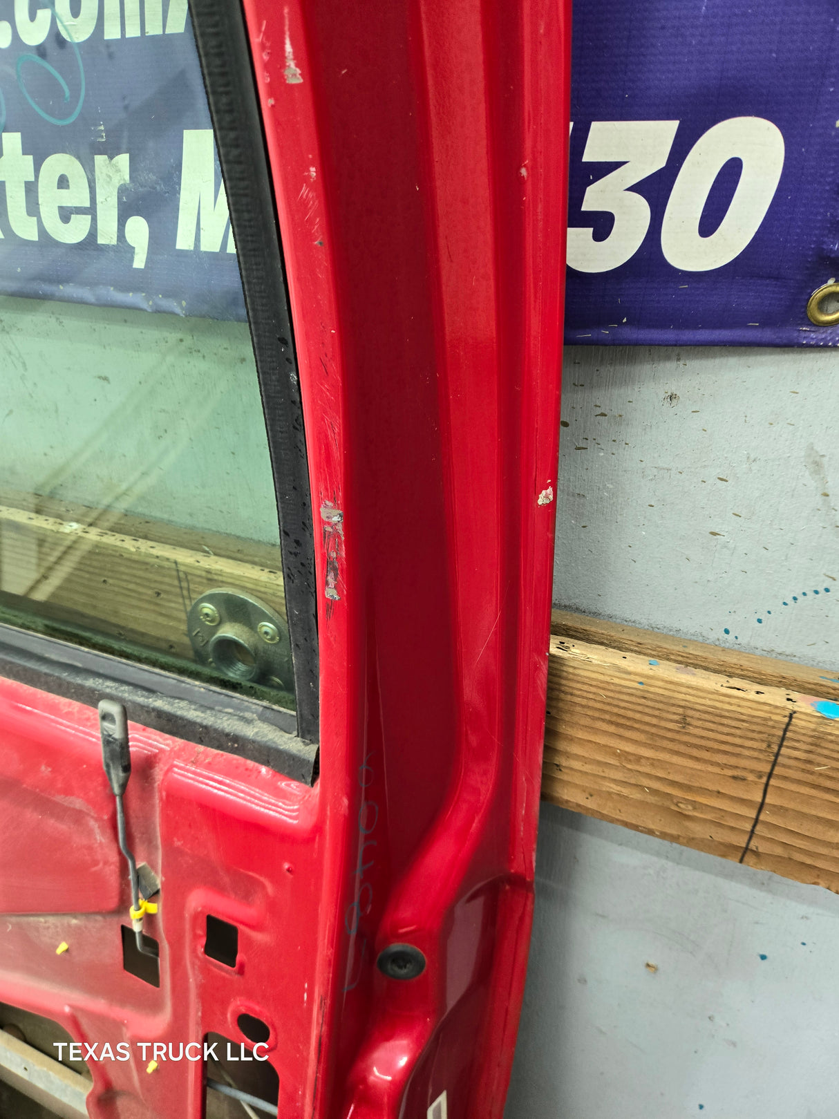 1999-2011 Ford Super Duty / Excursion Front Passenger RH Door F250 F350 F450 F550