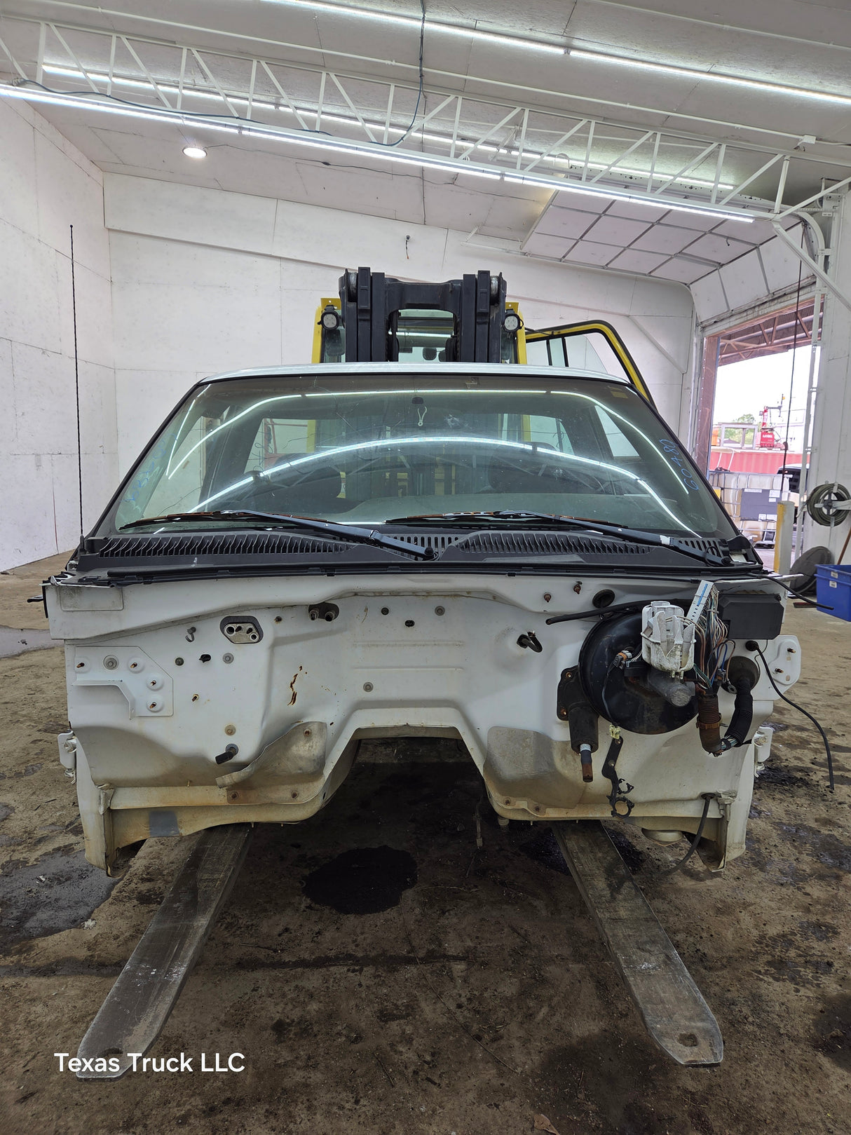 1999-2007 Chevrolet Silverado / GMC Sierra 1500 2500 HD 3500HD Regular Cab Body