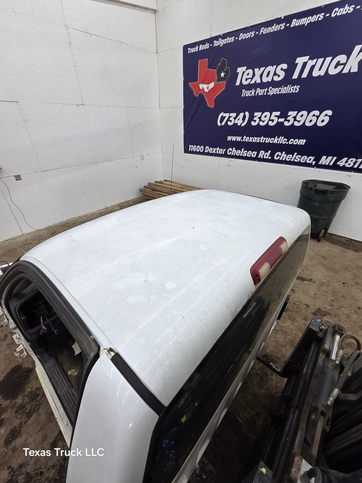 1999-2007 Chevrolet Silverado / GMC Sierra 1500 2500 HD 3500HD Regular Cab Body