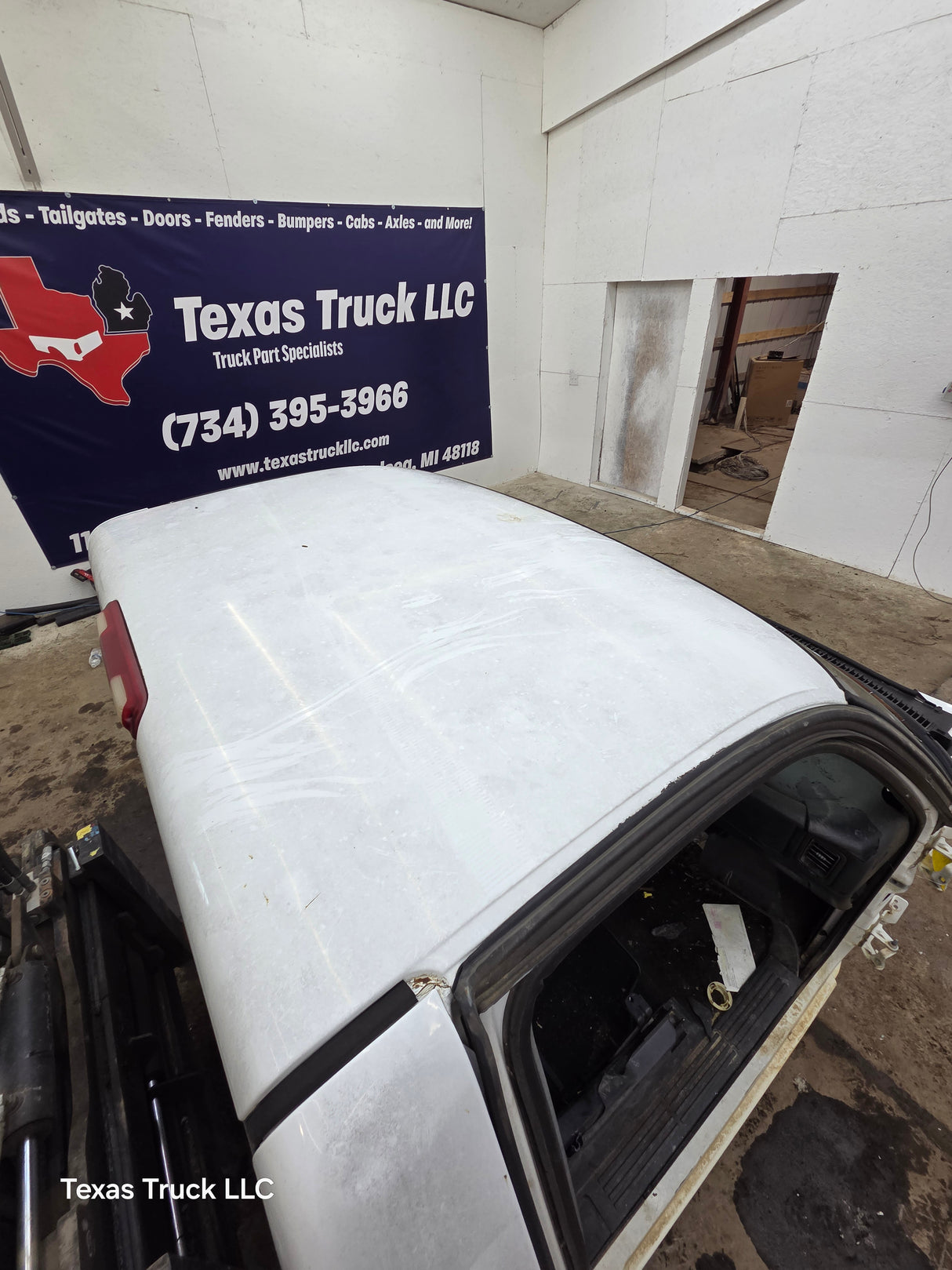 1999-2007 Chevrolet Silverado / GMC Sierra 1500 2500 HD 3500HD Regular Cab Body