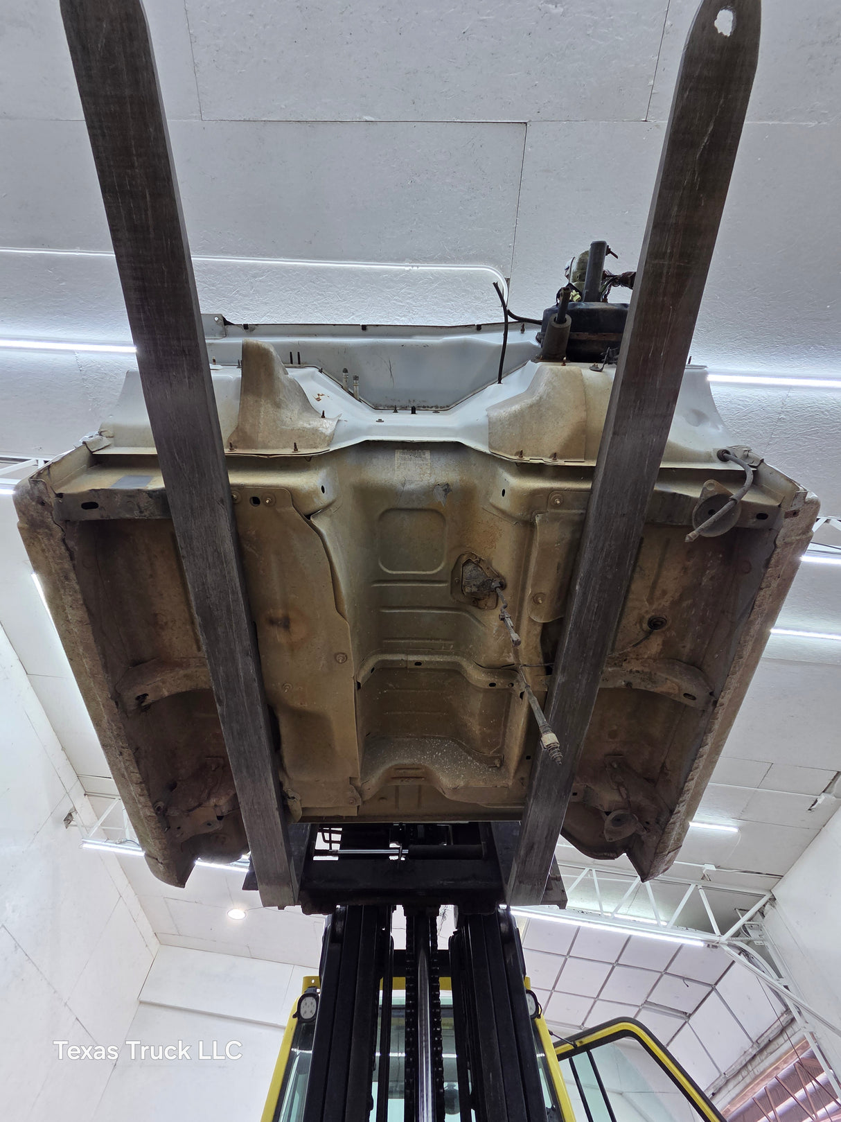 1999-2007 Chevrolet Silverado / GMC Sierra 1500 2500 HD 3500HD Regular Cab Body