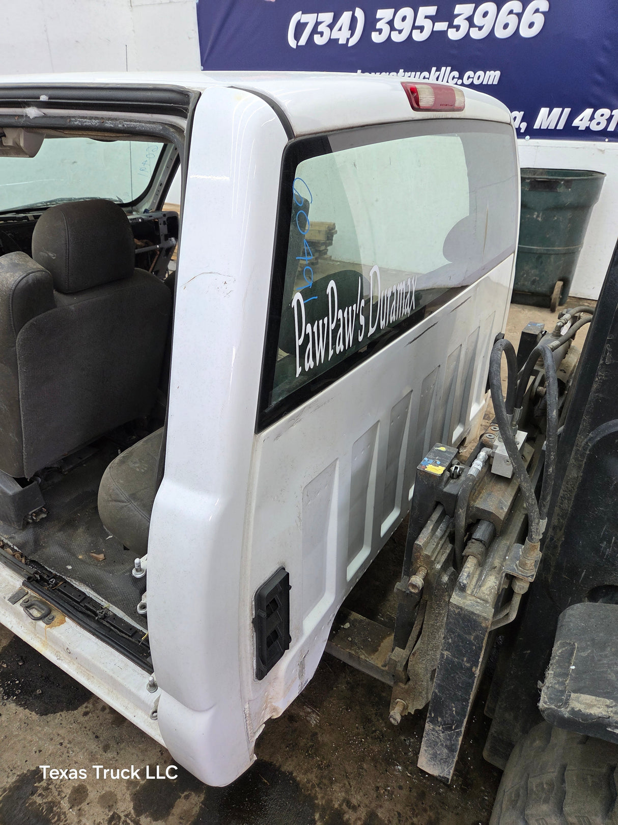 1999-2007 Chevrolet Silverado / GMC Sierra 1500 2500 HD 3500HD Extended Cab Body - Summit White