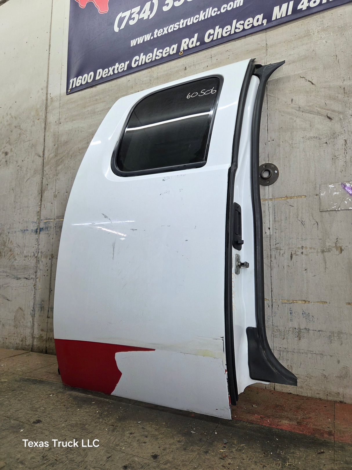 2007-2013 Chevrolet Silverado / GMC Sierra 1500 2500 3500 HD Passenger side Extended Cab RH Rear Door