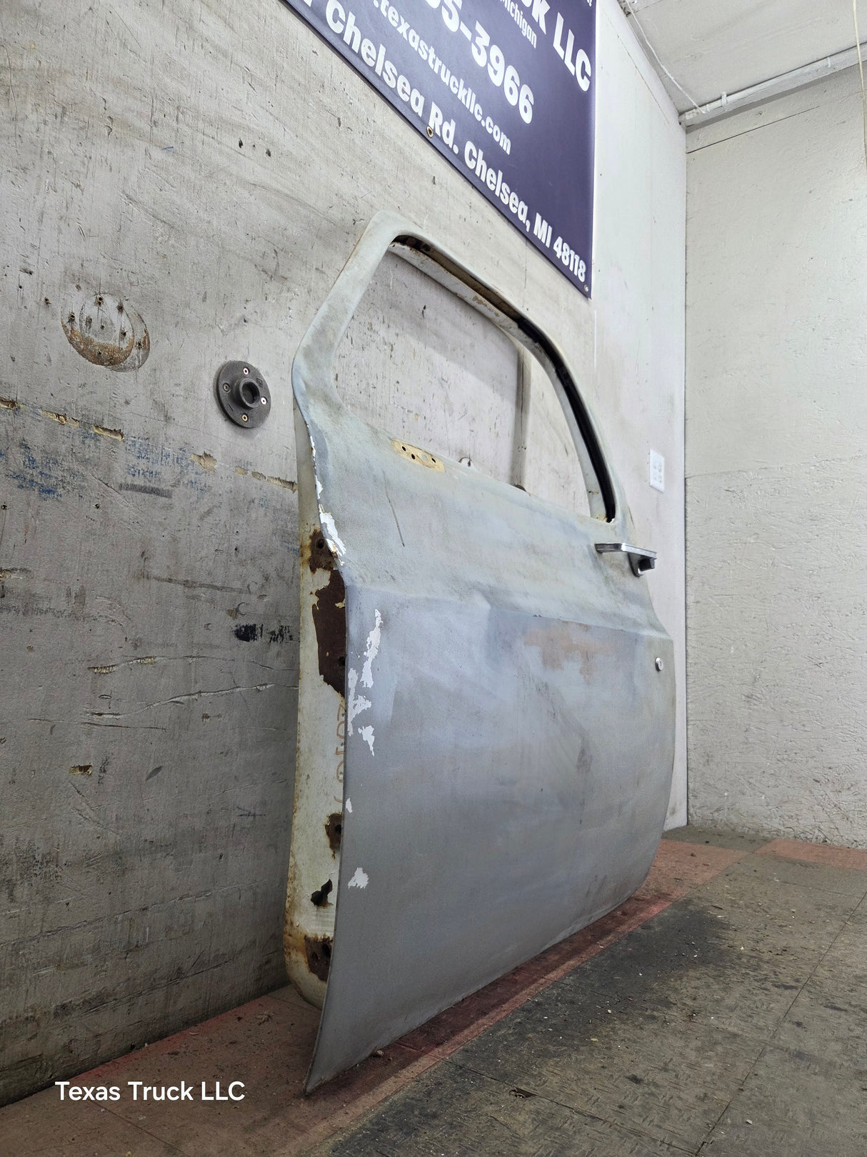 1973-1987 Chevrolet / GMC Square Body Front Drivers Side LH Door K / C Series