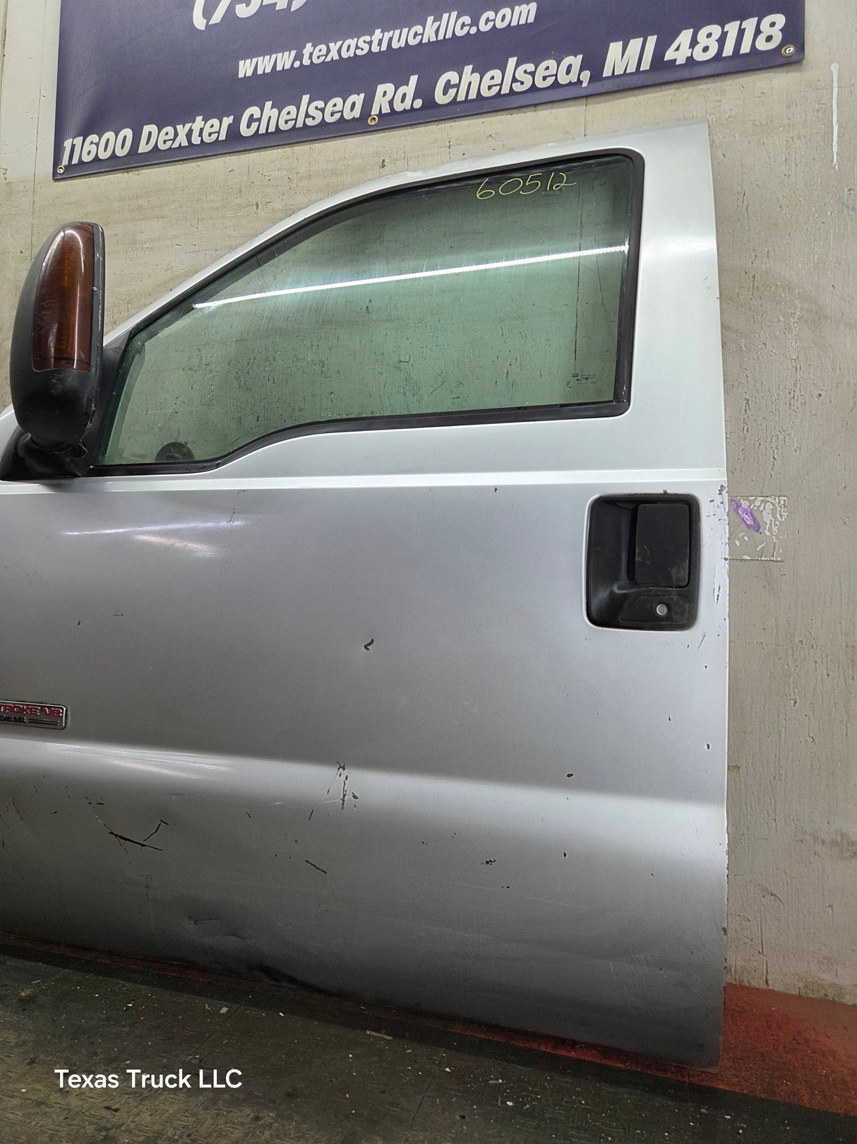 1999-2011 Ford Super Duty LH Driver Side Front Door F250 F350 F450 F550