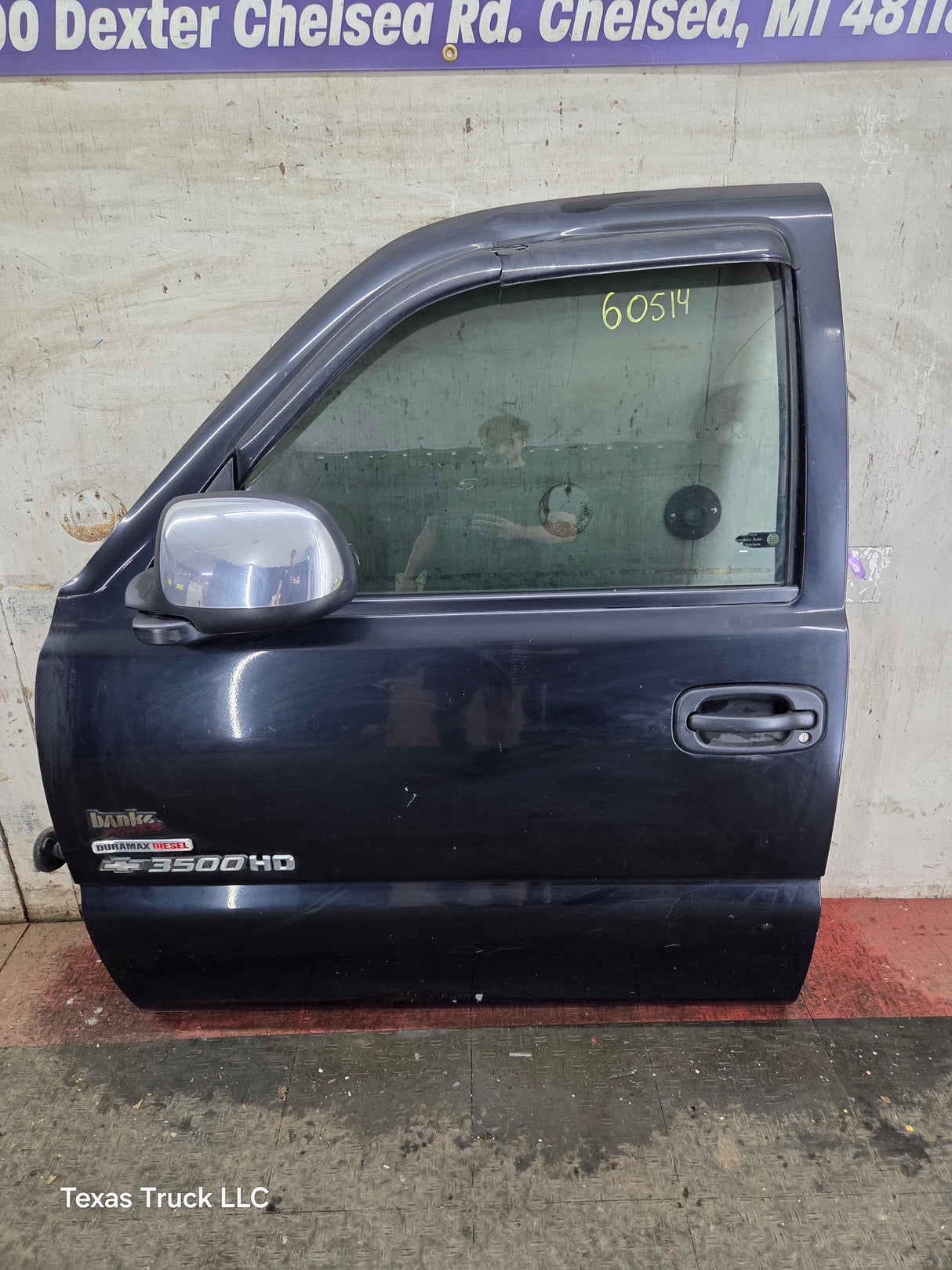 1999-2006 Chevrolet Silverado / GMC Sierra 1500 2500 3500 HD Front Driver Side Door LH