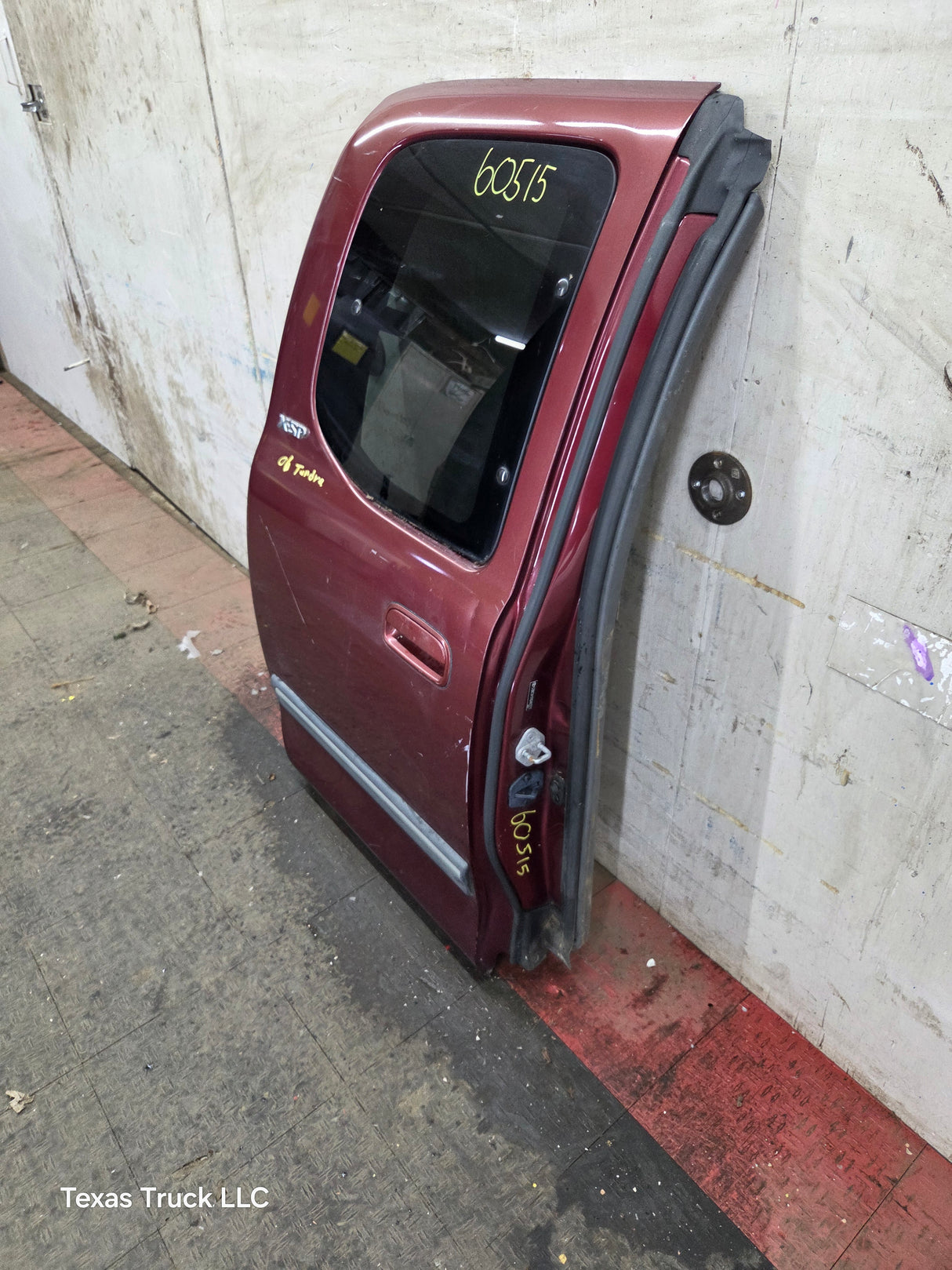 2000-2006 Toyota Tundra Extended Cab Passenger Side Rear Door Rear RH