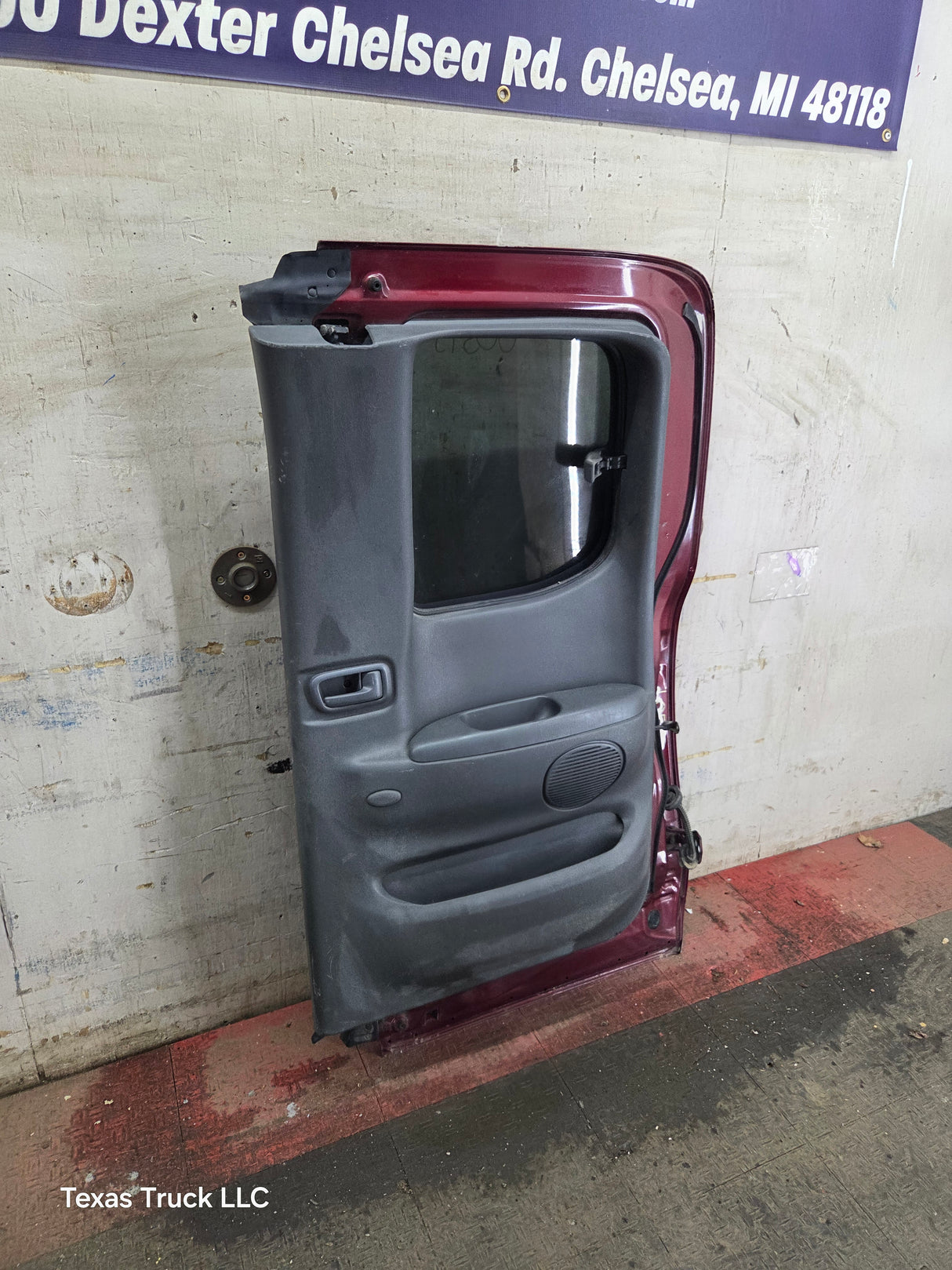 2000-2006 Toyota Tundra Extended Cab Passenger Side Rear Door Rear RH