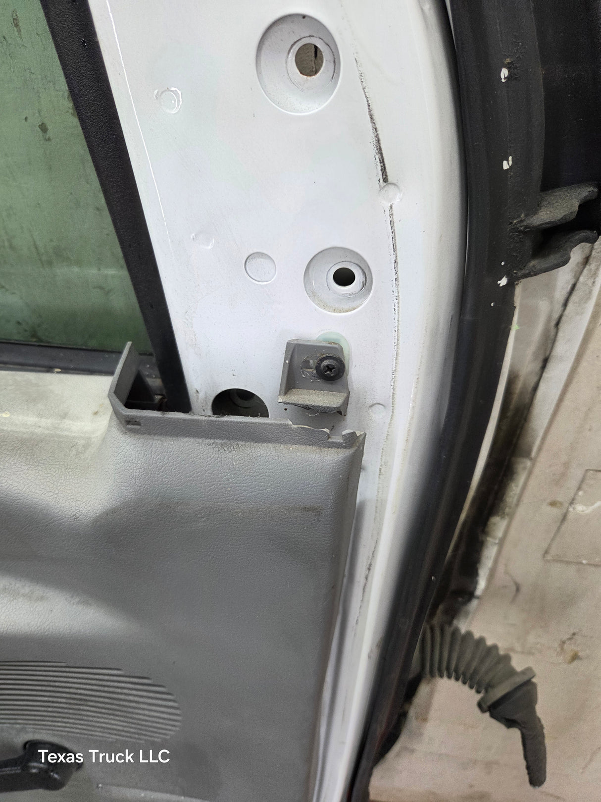 1991-2021 Ford E Series Driver Side Front Door LH E150 E250 E350