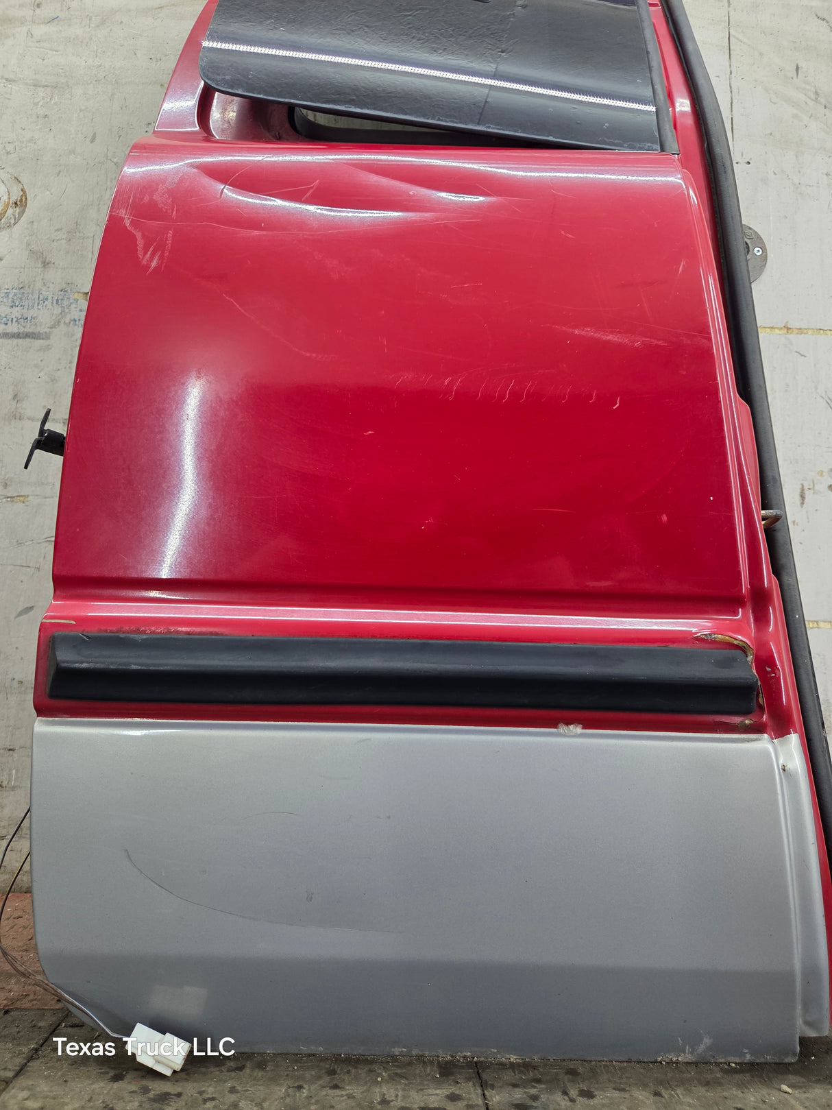 1988-2000 Chevrolet Silverado GMC Sierra RH Rear Extended Cab Passenger Side 3rd Door