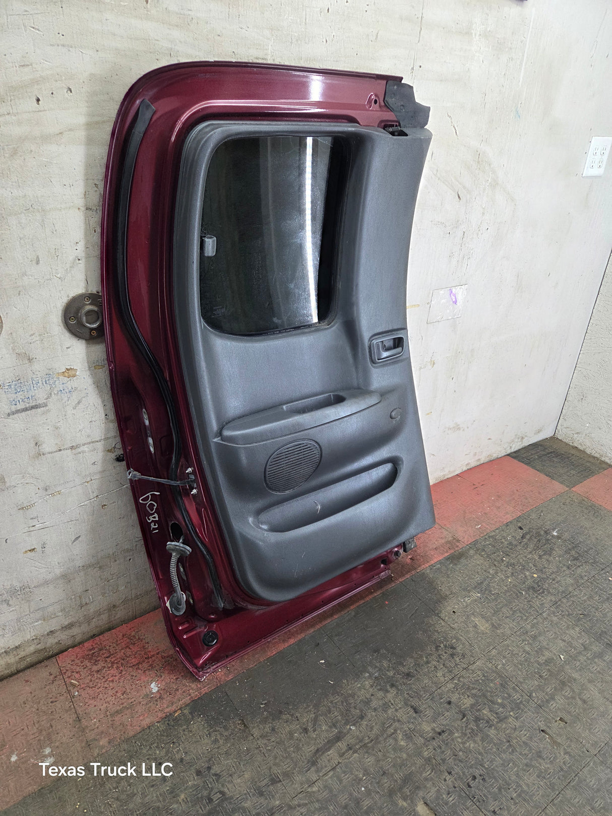 2000-2006 Toyota Tundra Extended Cab Driver Side Rear Door Rear LH