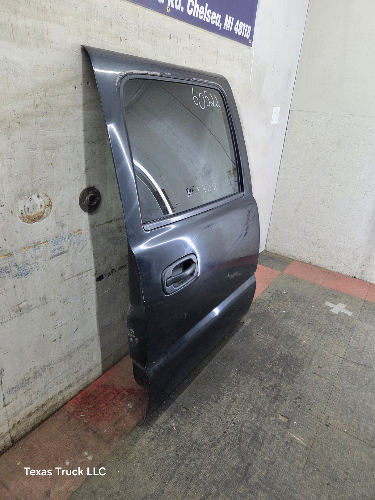 1999-2006 Chevrolet Silverado / GMC Sierra 1500 2500 3500 HD Rear Passenger side Crew Cab rear door