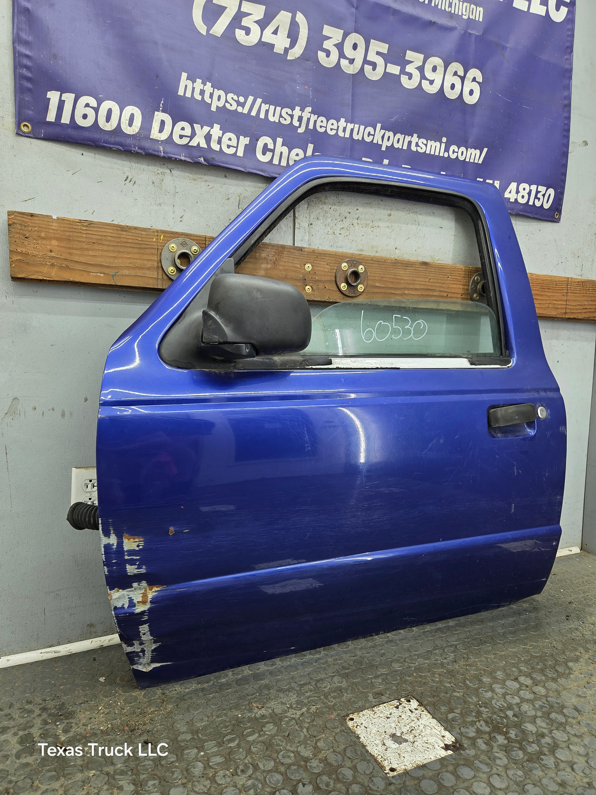 2003-2005 Ford Ranger Driver Side Front Left Hand Door
